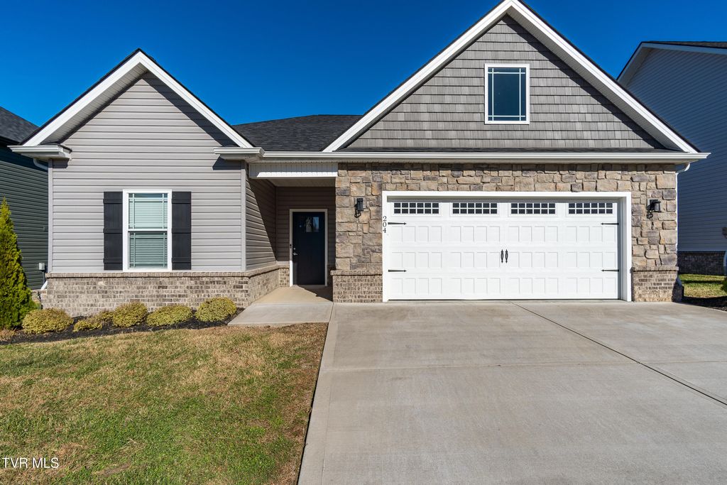 Photo of 204 Gunners Way, Gray, TN 37615 (MLS # 9987389)