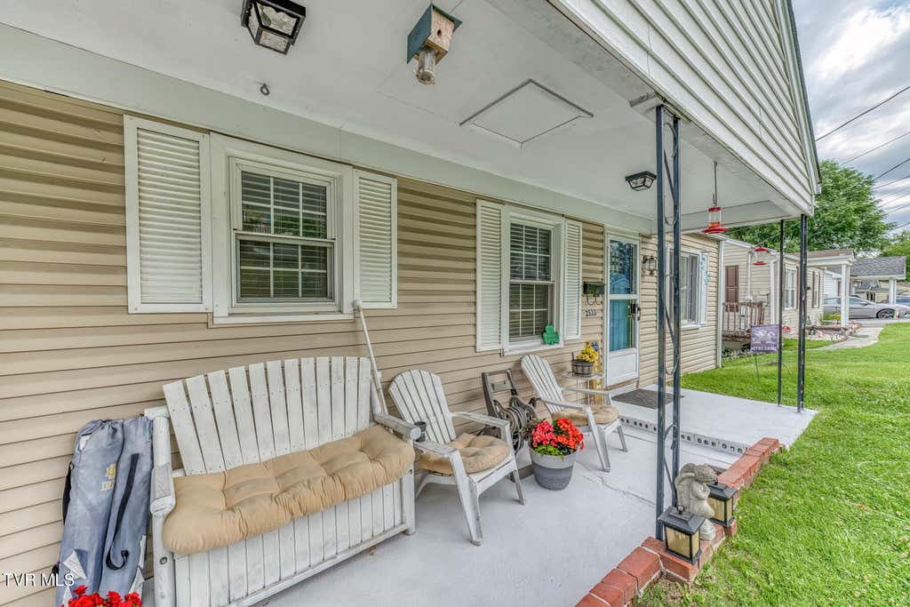 Photo of 2533 Bay Street, Bristol, TN 37620 (MLS # 9996384)