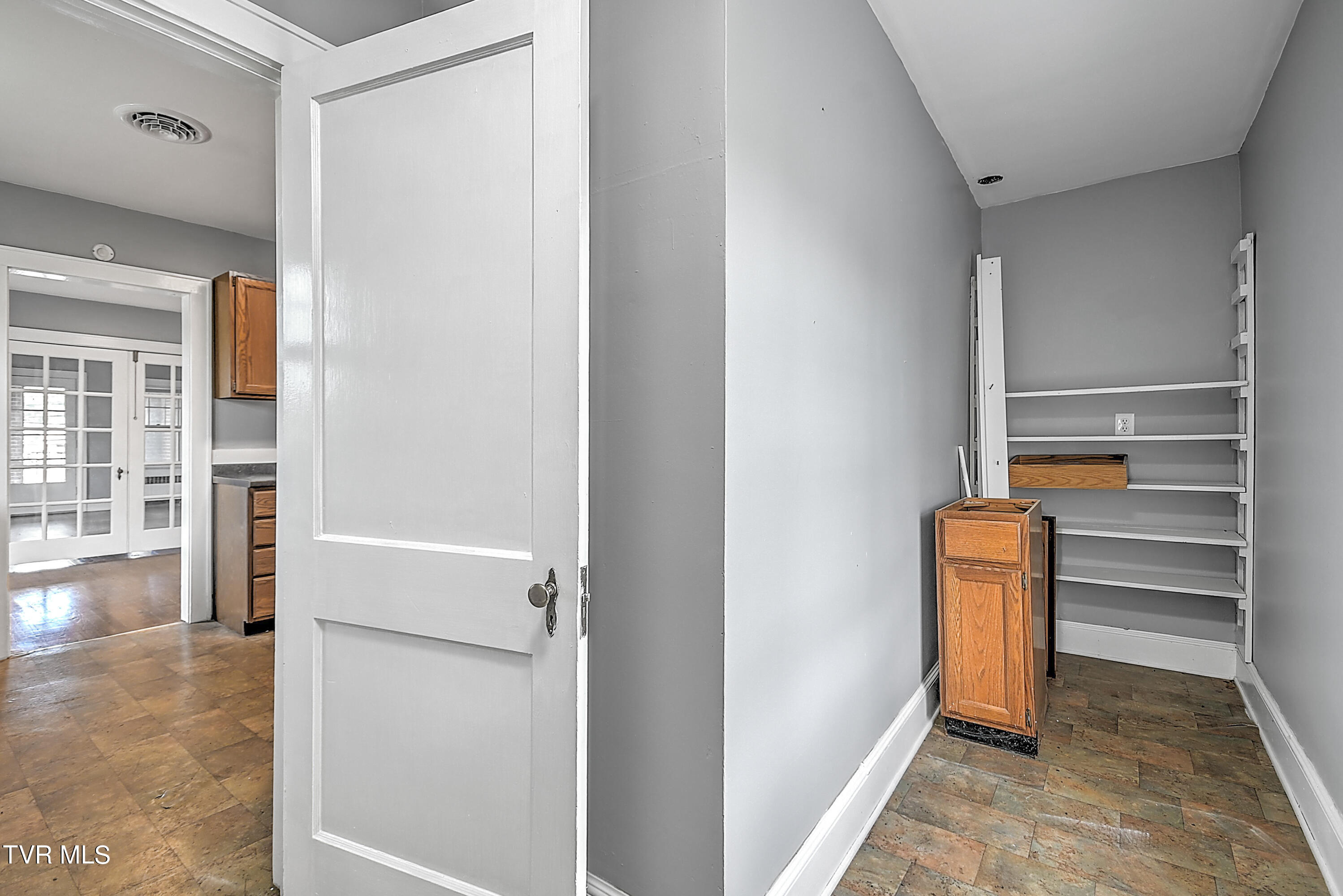 1122 Main Street, Marion, Virginia image 36