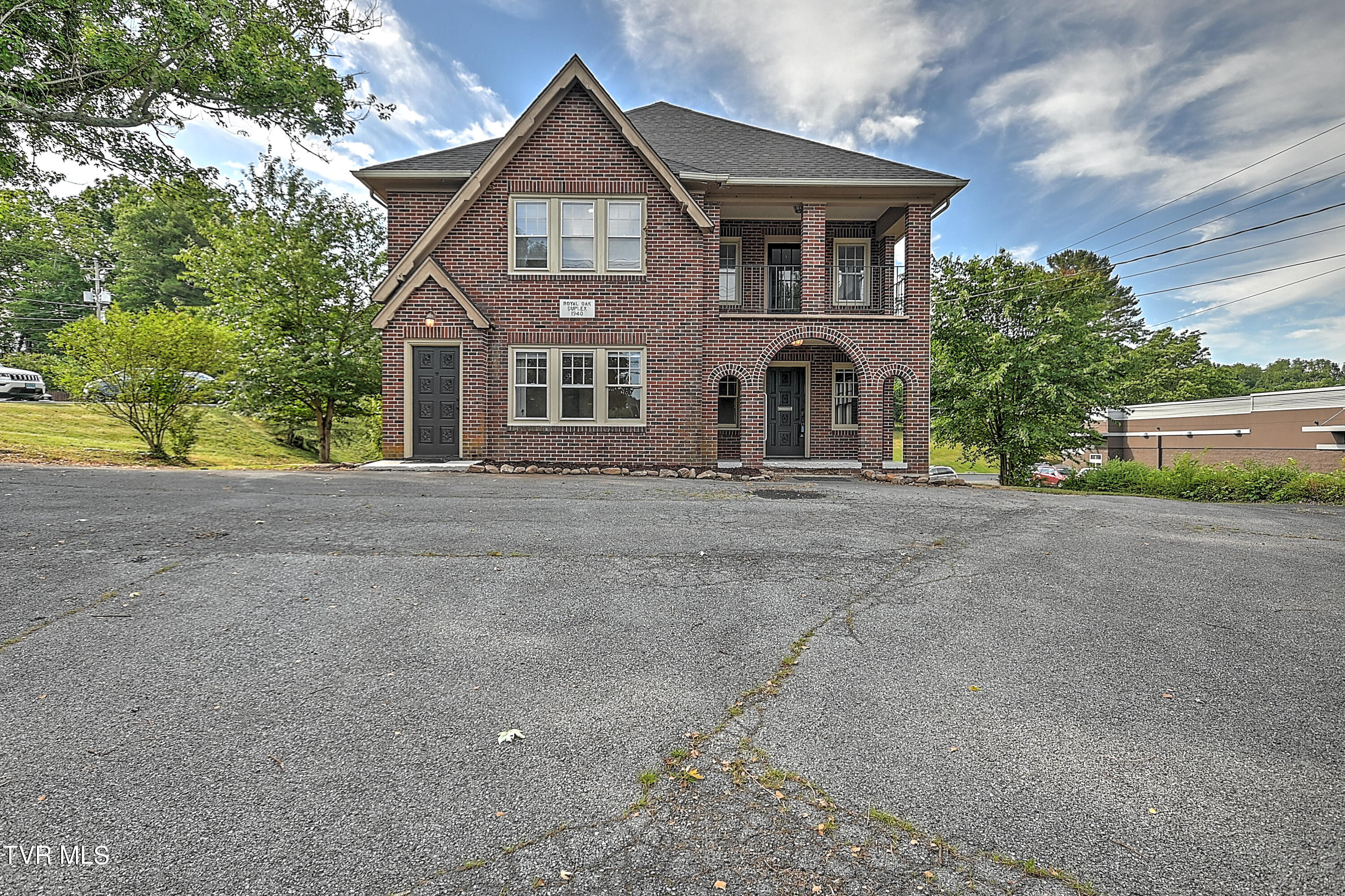 1122 Main Street, Marion, Virginia image 3