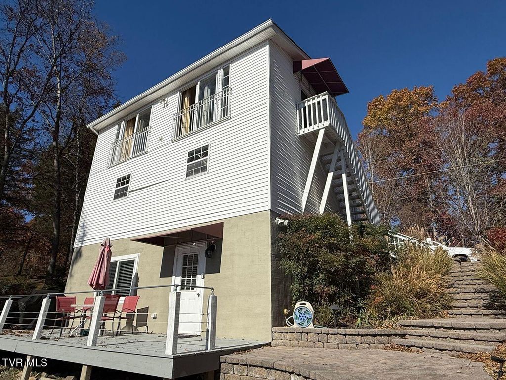 Photo of 282 Snyder Road, Johnson City, TN 37615 (MLS # 9991891)