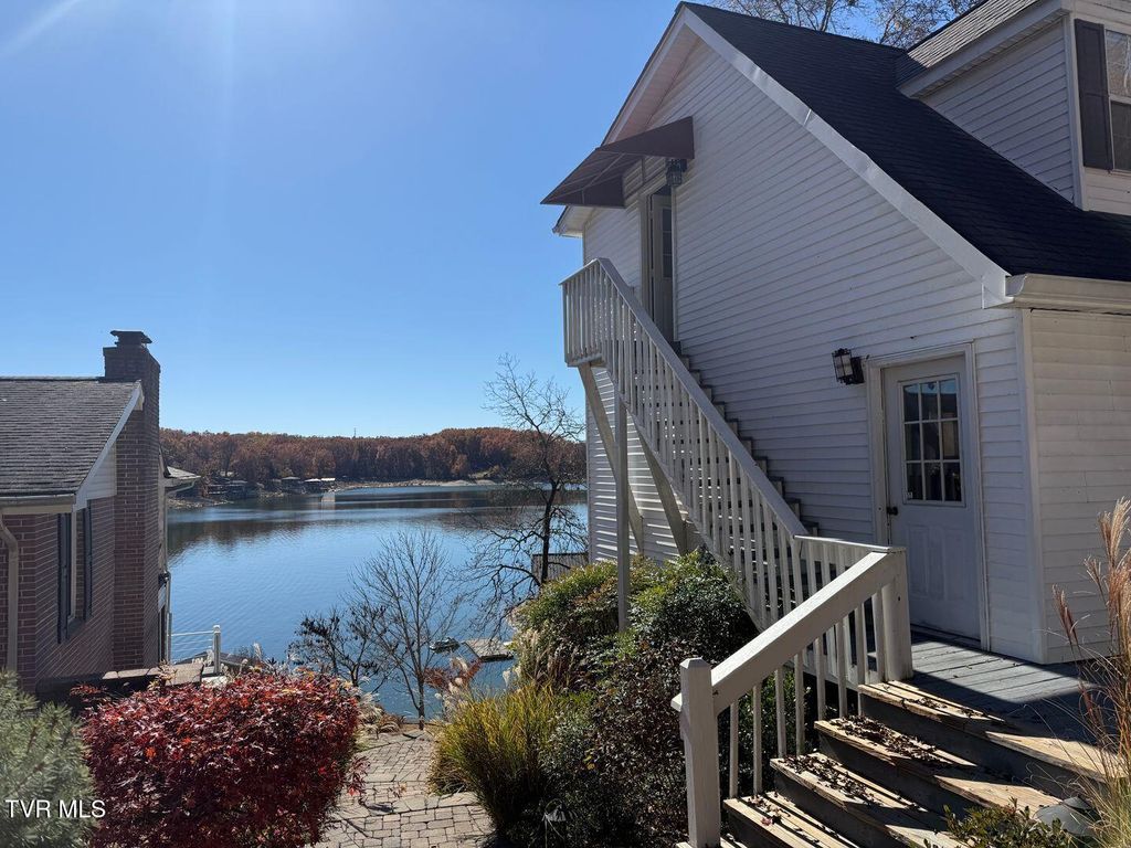 Photo of 282 Snyder Road, Johnson City, TN 37615 (MLS # 9991891)