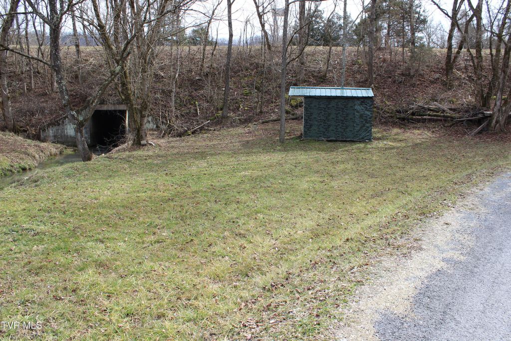 Photo of 111 Shiloh Church Road, Eidson, TN 37731 (MLS # 9992809)