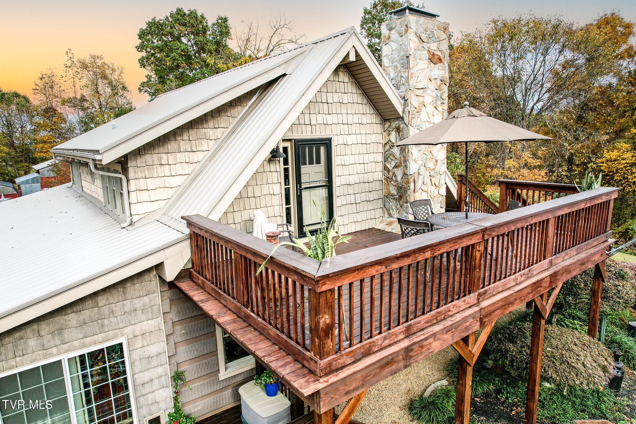 570 Stephen Brooks Road