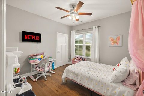 Tiny photo for 477 Boulder Court, Johnson City, TN 37615 (MLS # 9986419)