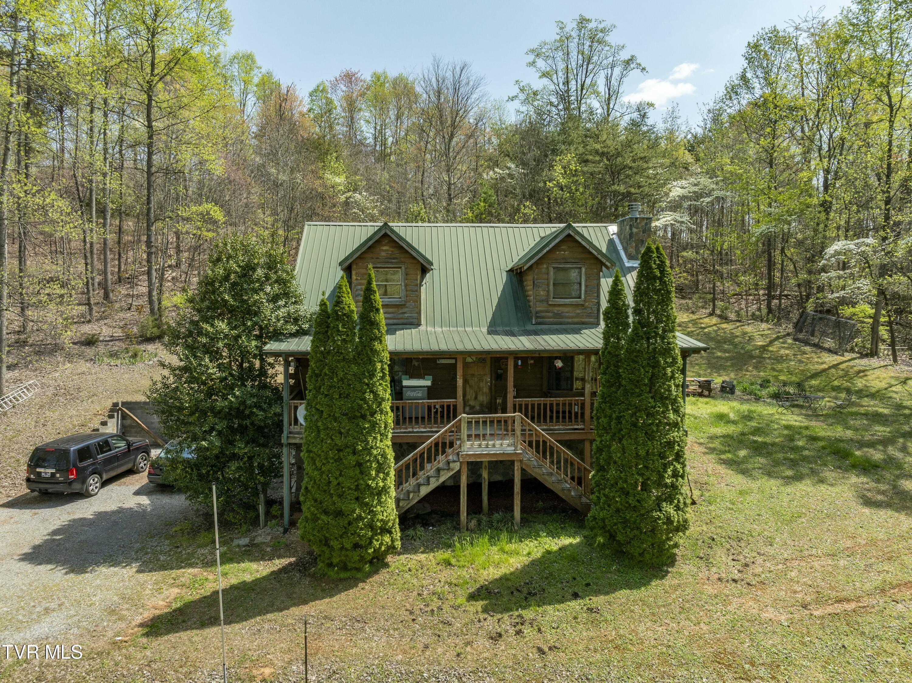 120 Dukes Drive, Elizabethton, Tennessee image 1