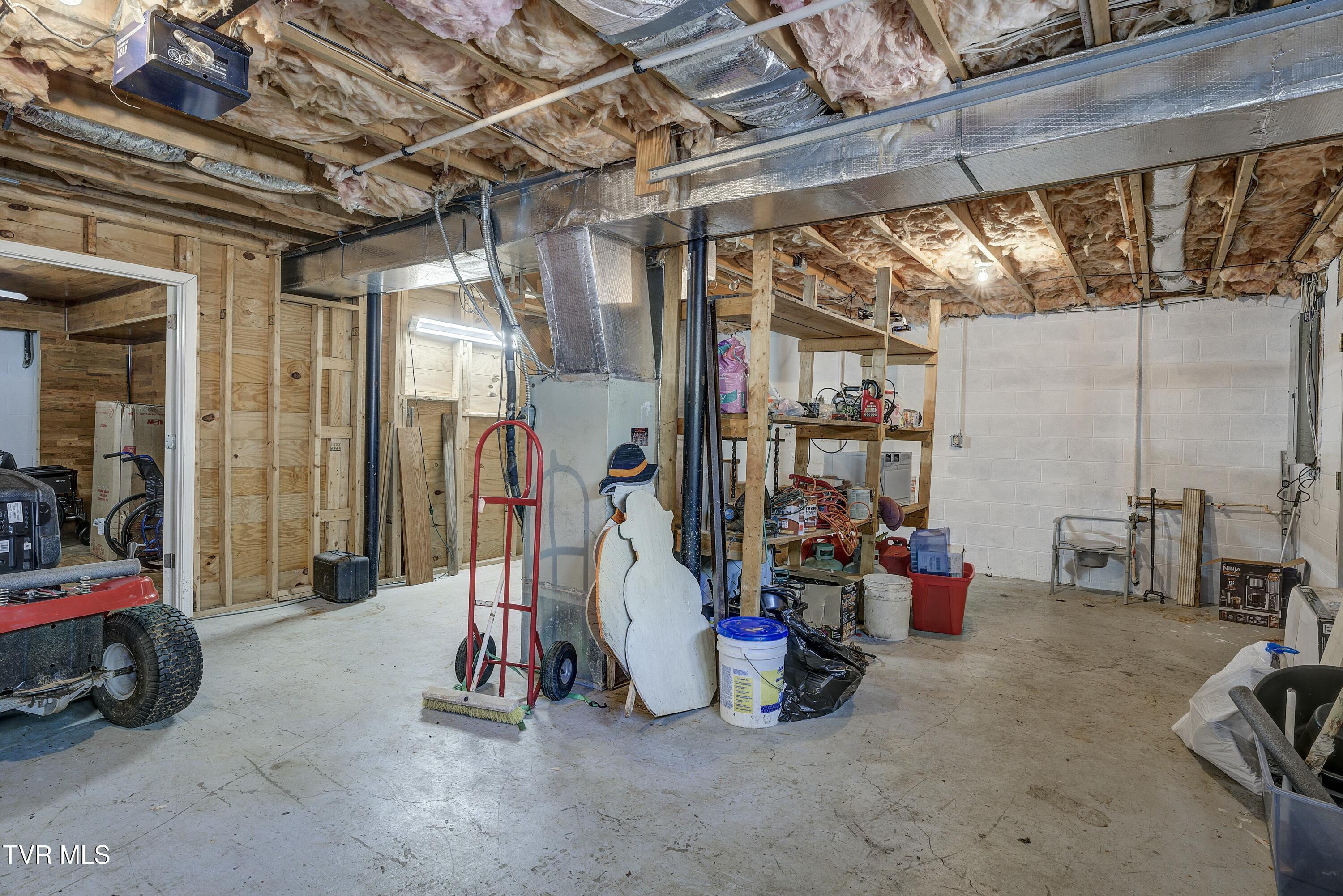 120 Dukes Drive, Elizabethton, Tennessee image 23