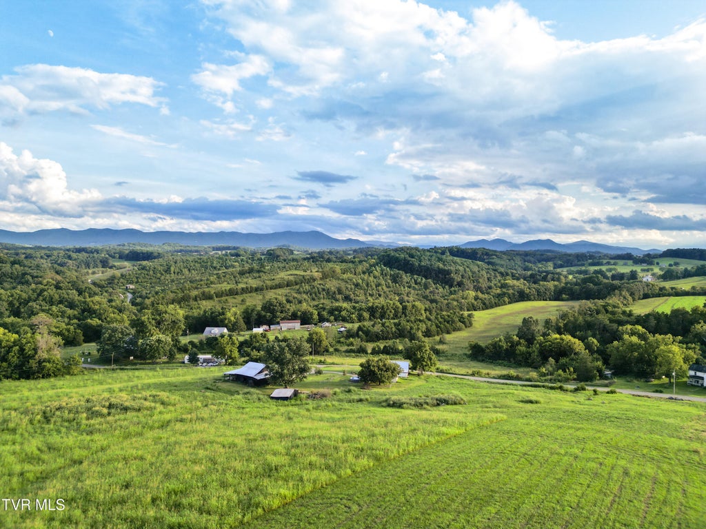 Photo of Tbd Poplar Springs Road, Greeneville, TN 37743 (MLS # 10000242)