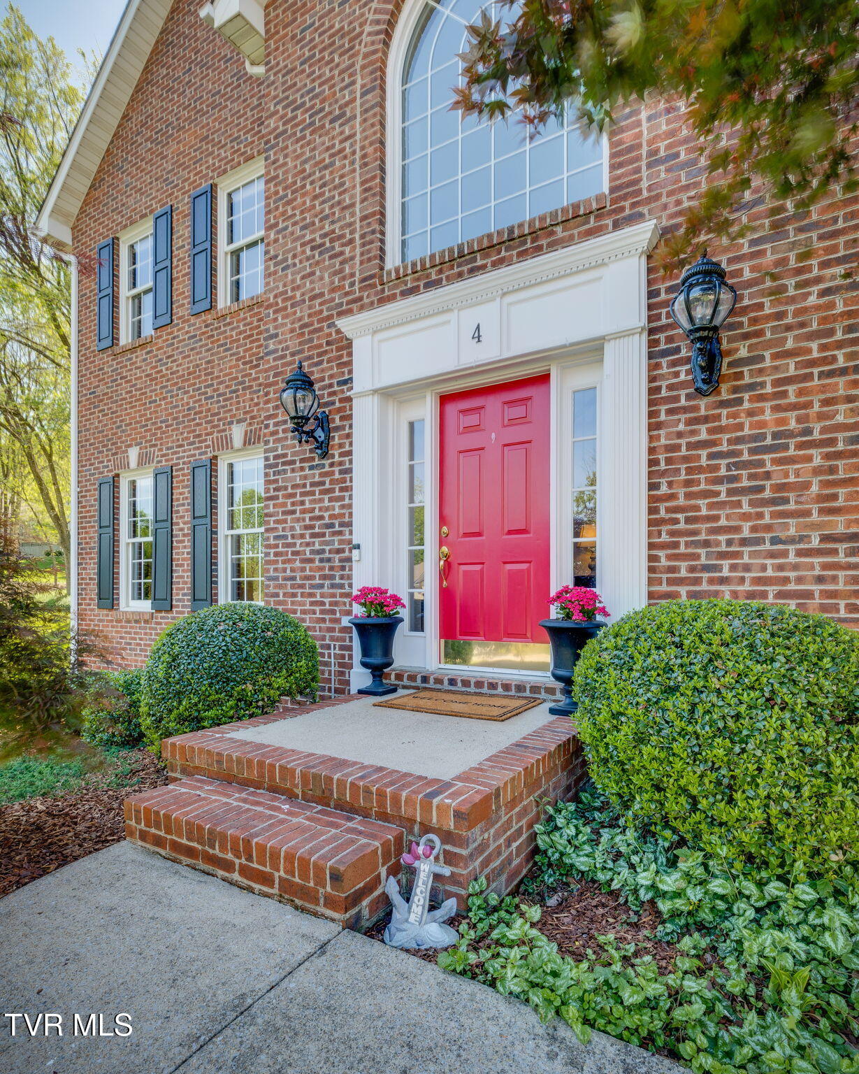 4 Sage Court