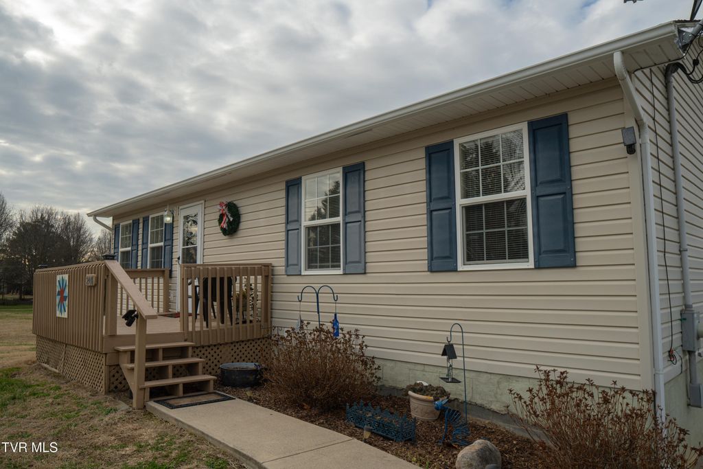 Photo of 2406 Old Stagecoach Road, Jonesborough, TN 37659 (MLS # 9989854)