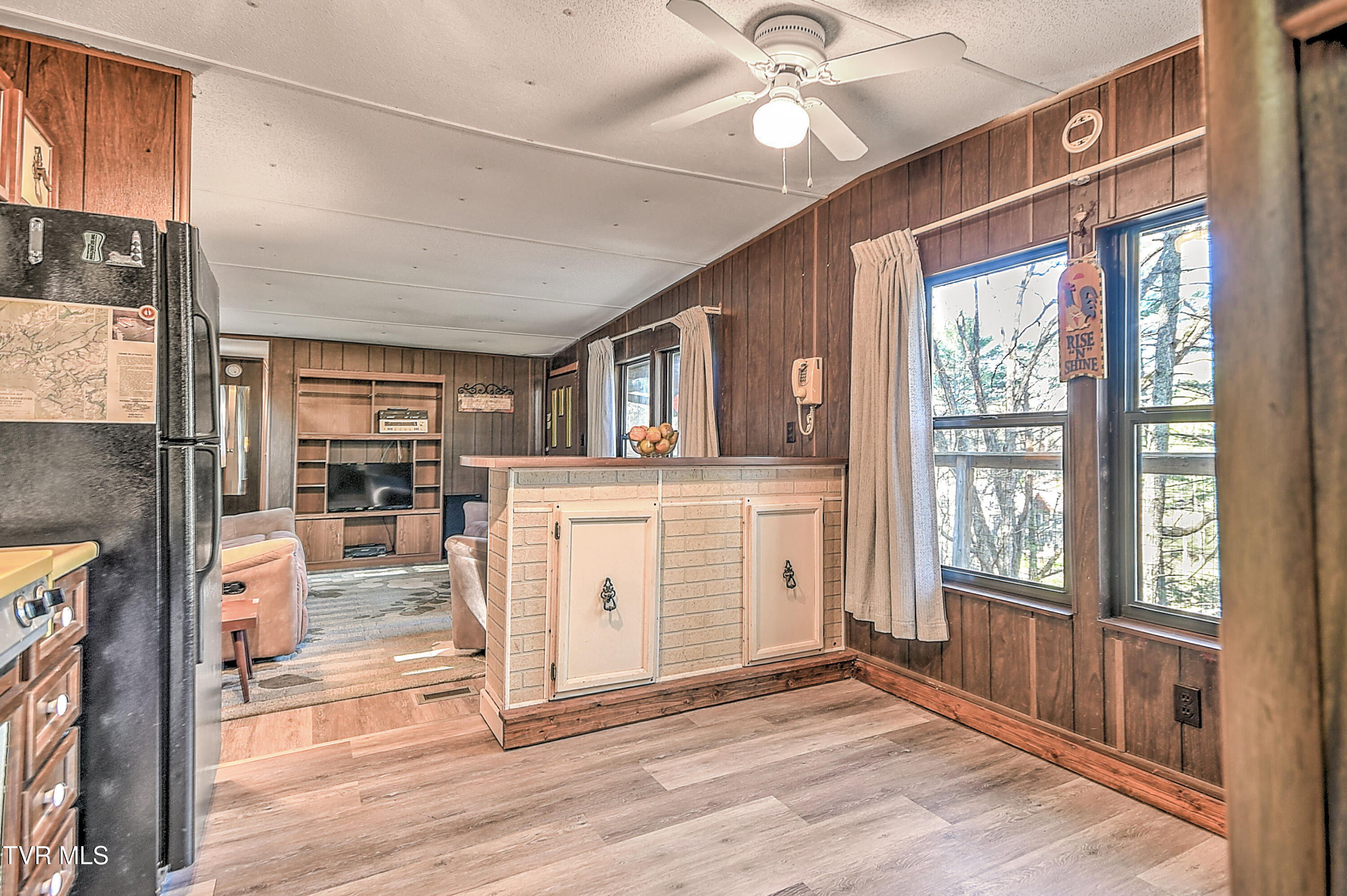 166 Moody Circle Cir, Butler, Tennessee image 11