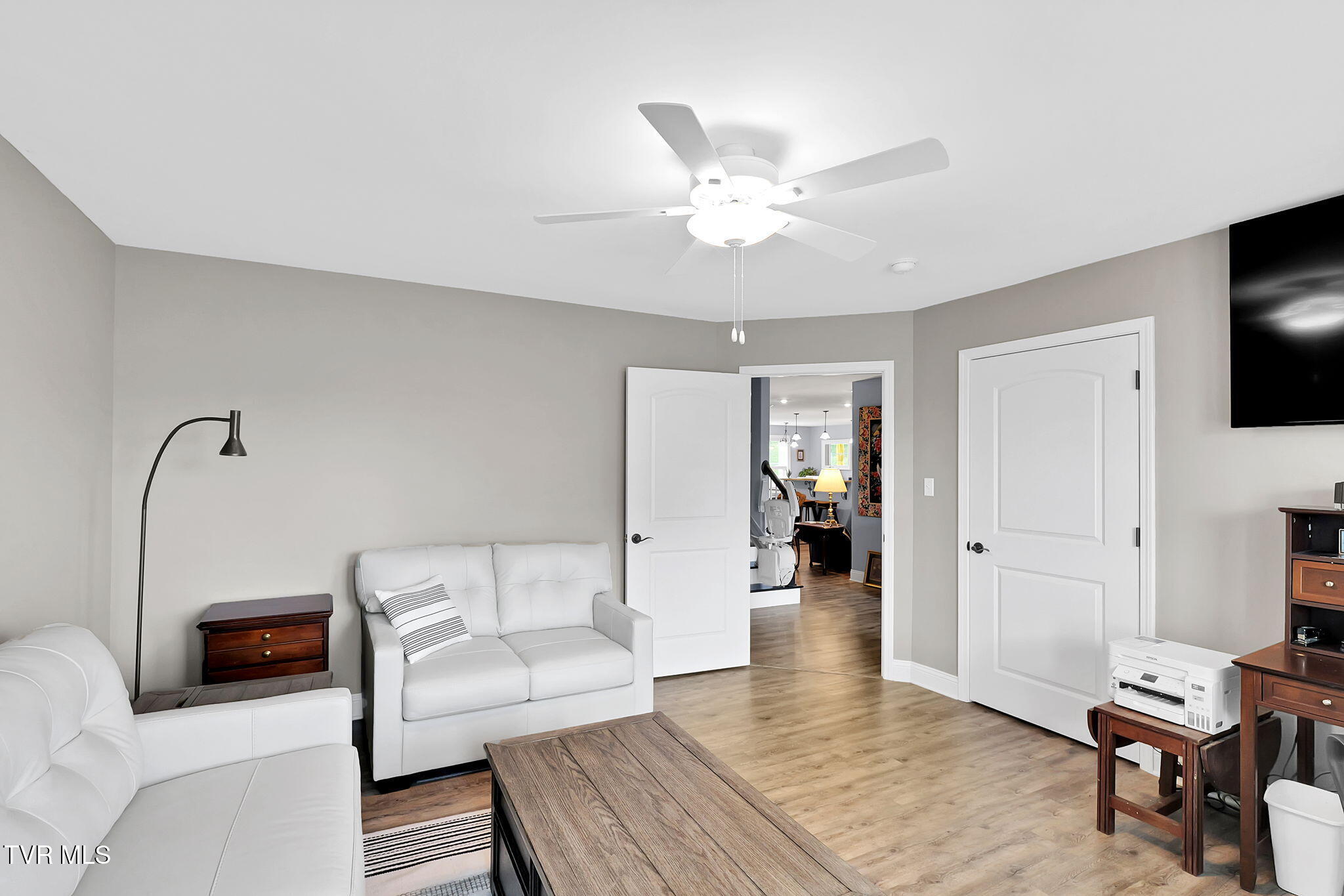 120 Honeysuckle Lane Lane #120, Bristol, Virginia image 39