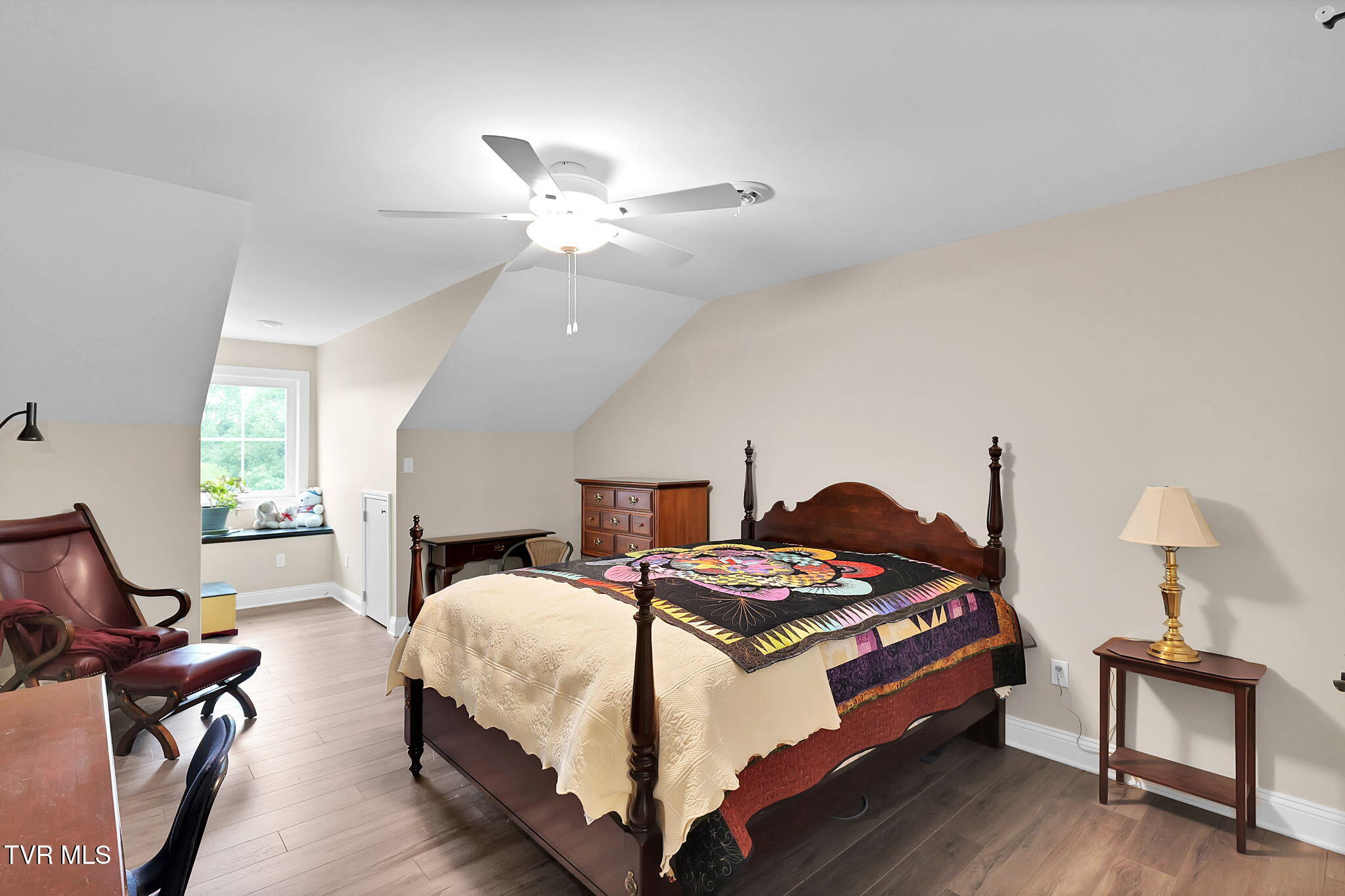 120 Honeysuckle Lane Lane #120, Bristol, Virginia image 13