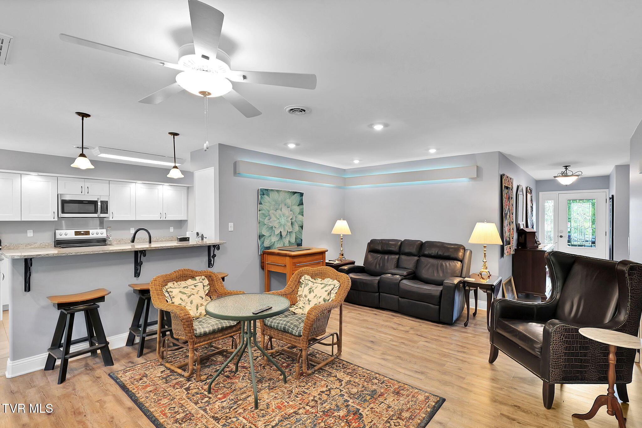 120 Honeysuckle Lane Lane #120, Bristol, Virginia image 35
