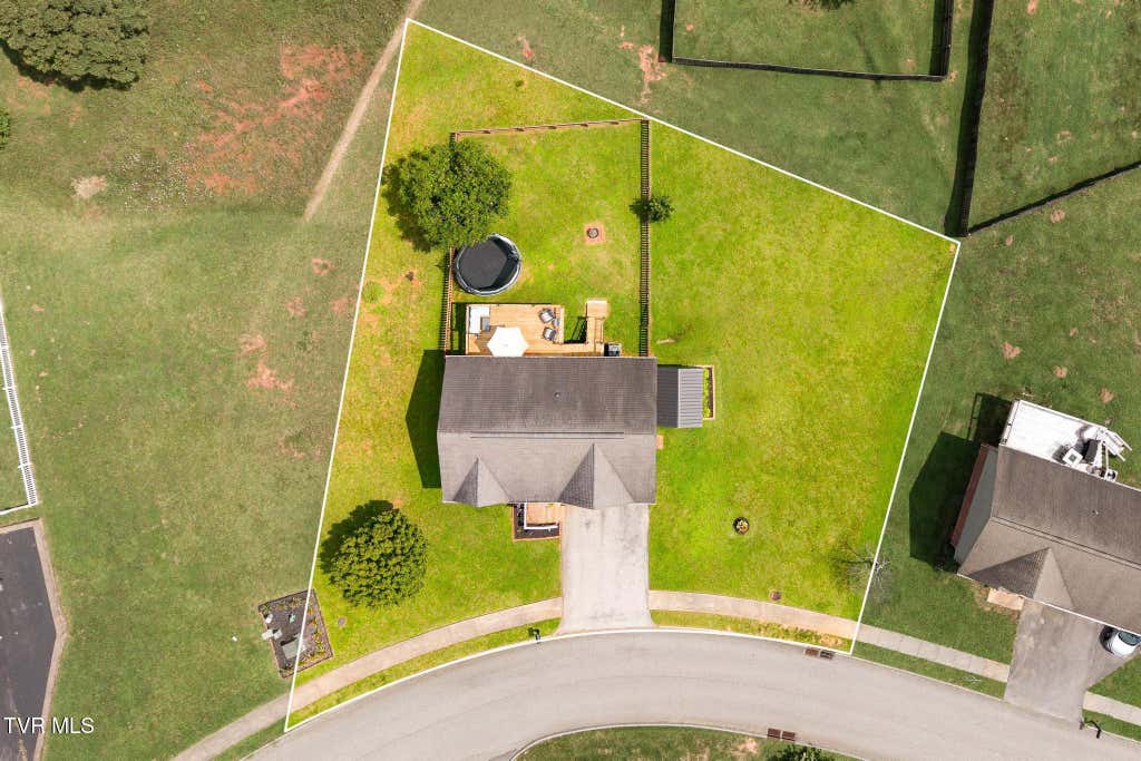 Photo of 180 Mountain Creek Court, Jonesborough, TN 37659 (MLS # 9999468)