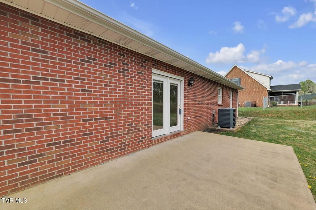 33304 Hillman Highway, Glade Spring, Virginia image 12