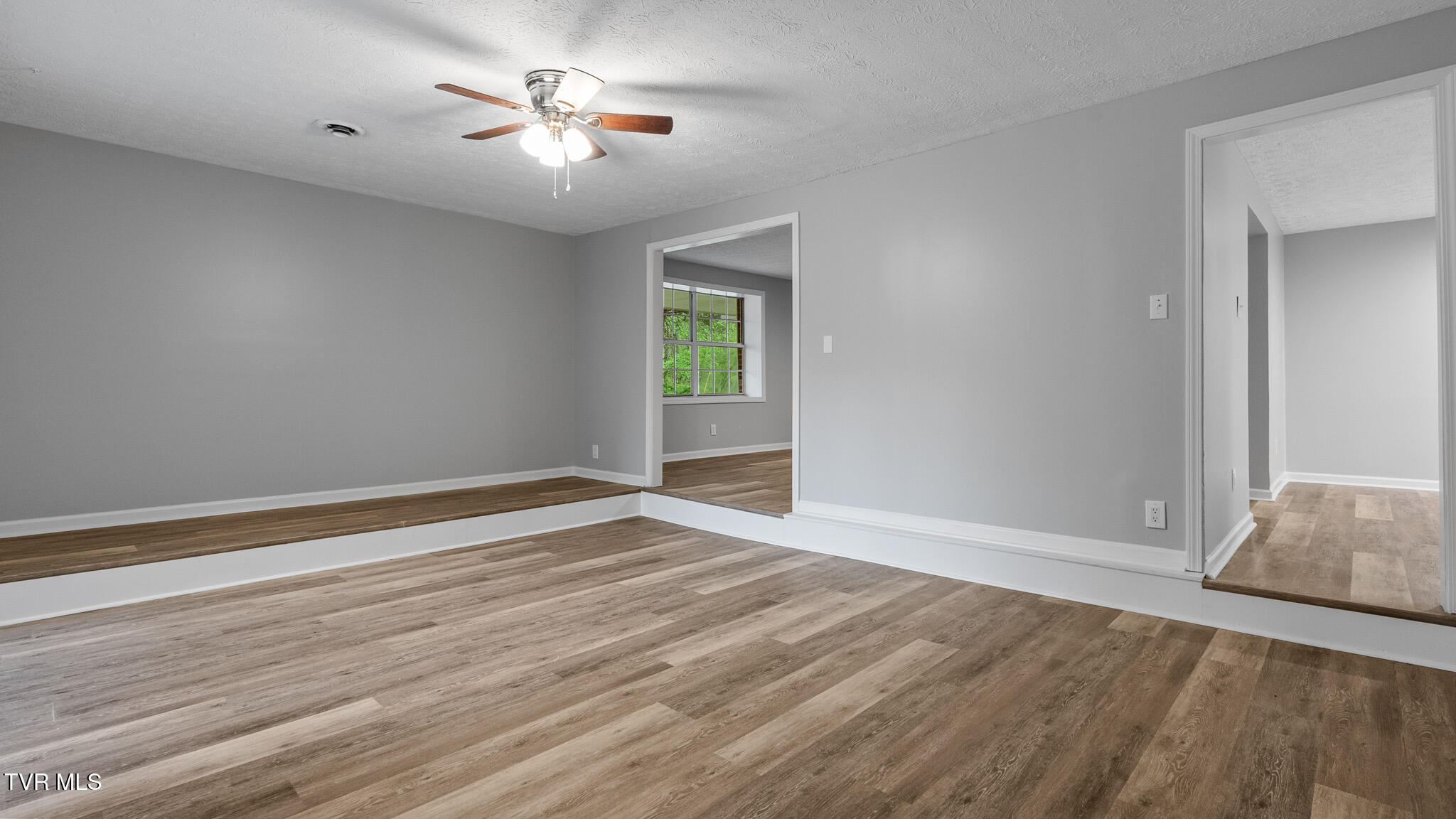 114 Clare Lane, Wartburg, Tennessee image 9