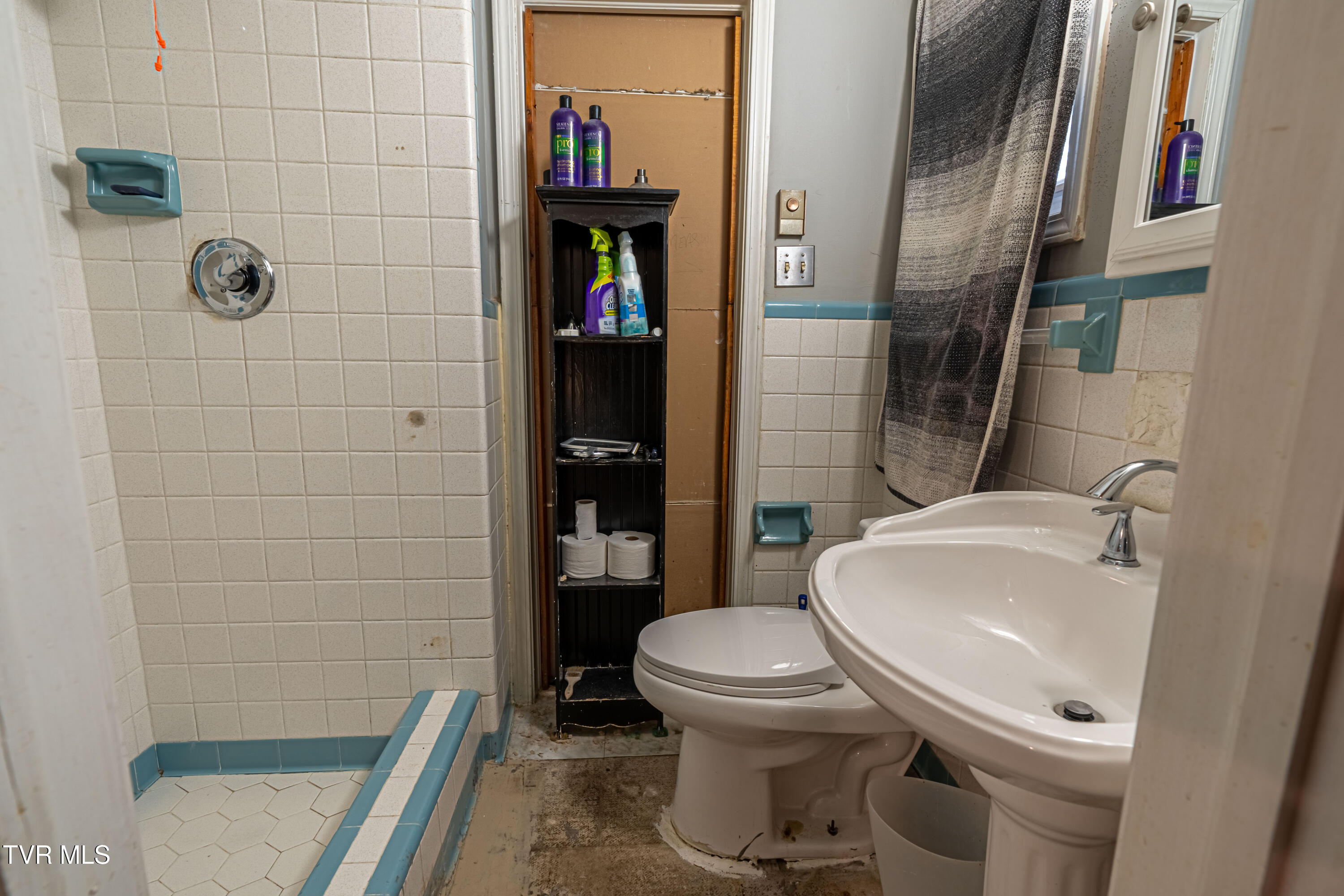 15095 Lowry Hills Road, Bristol, Virginia image 50