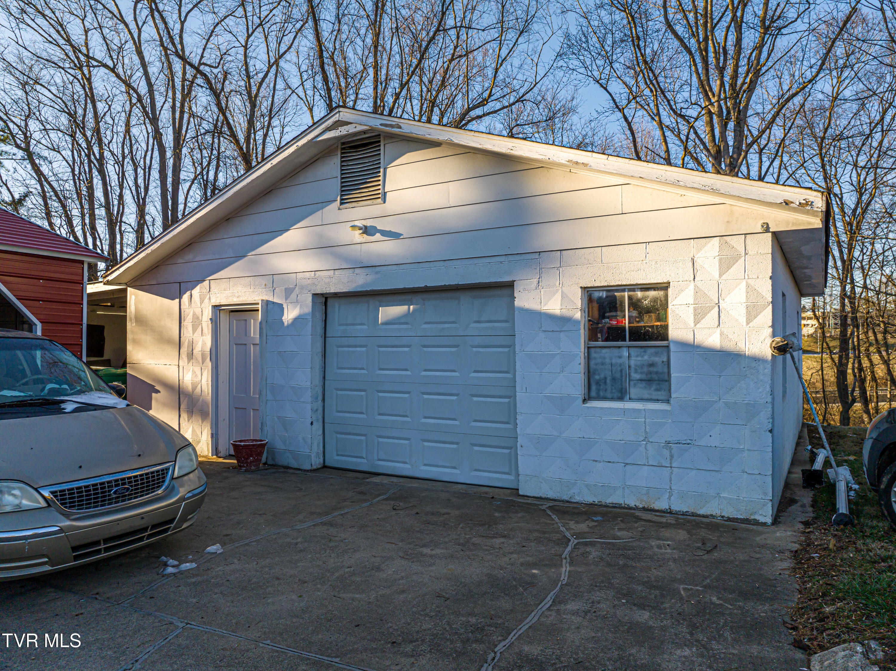 15095 Lowry Hills Road, Bristol, Virginia image 7