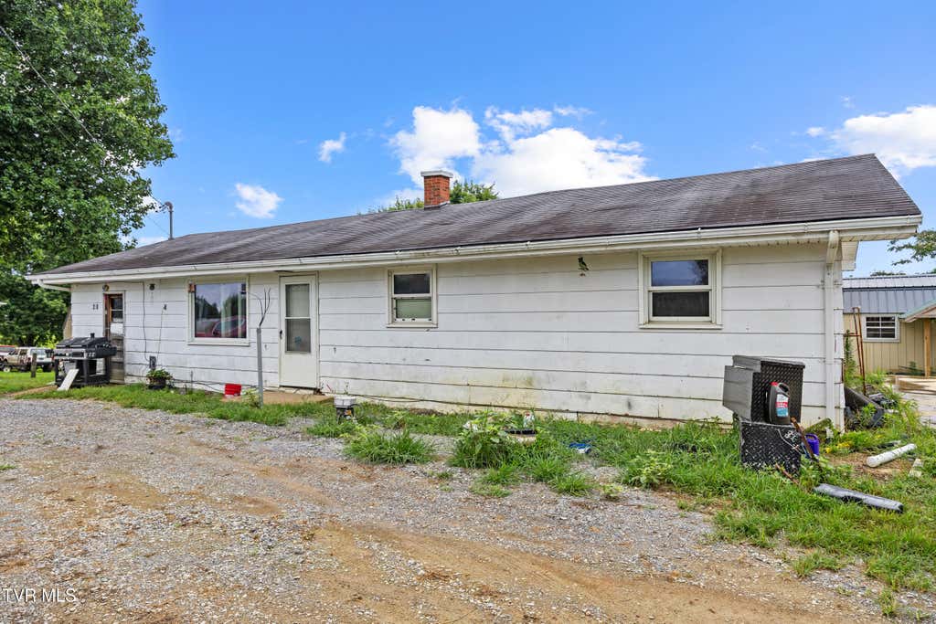 Photo of 290 Butchertown Road, Fall Branch, TN 37656 (MLS # 9998782)