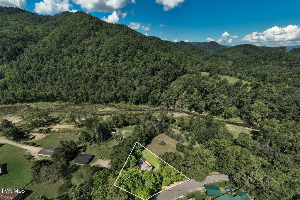 Photo of 778 Poga Road, Butler, TN 37640 (MLS # 10000521)