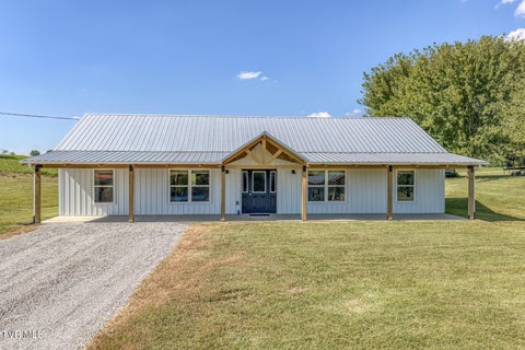 Photo of 317 Haskel Milhorn Road, Piney Flats, TN 37686 (MLS # 10001691)