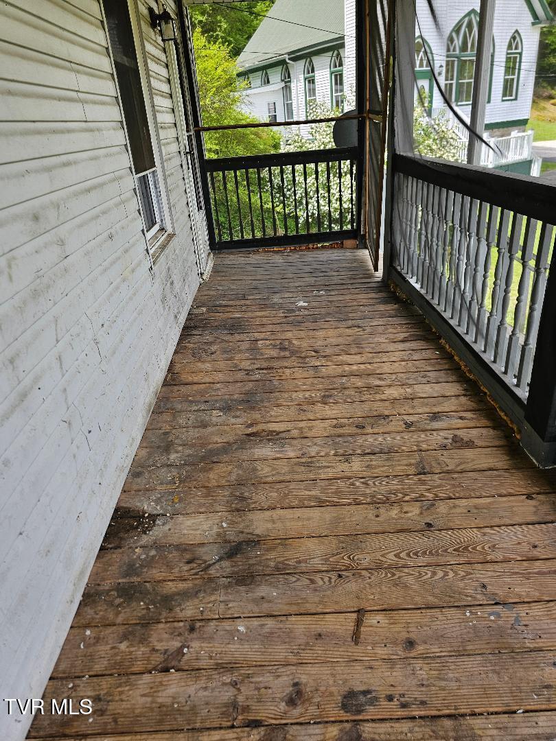 2104 Exeter Road