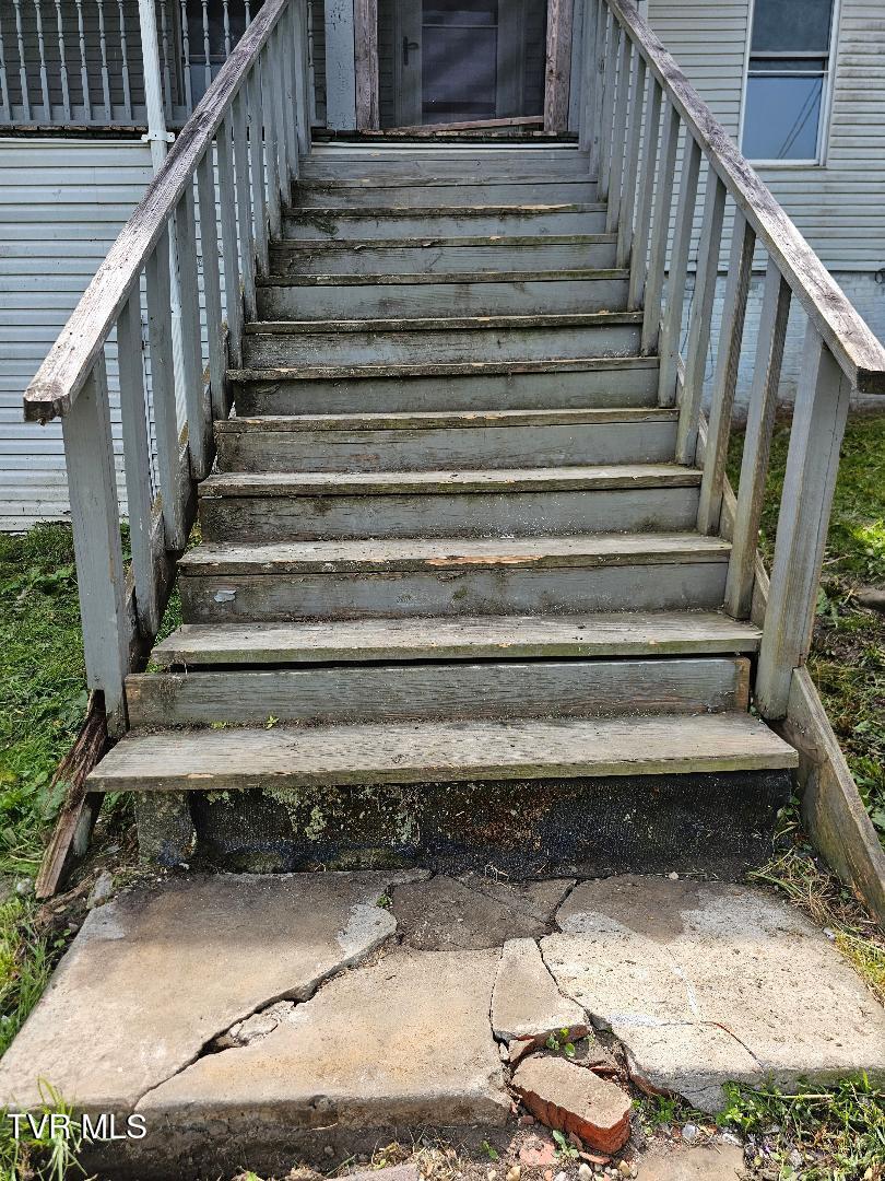 2104 Exeter Road