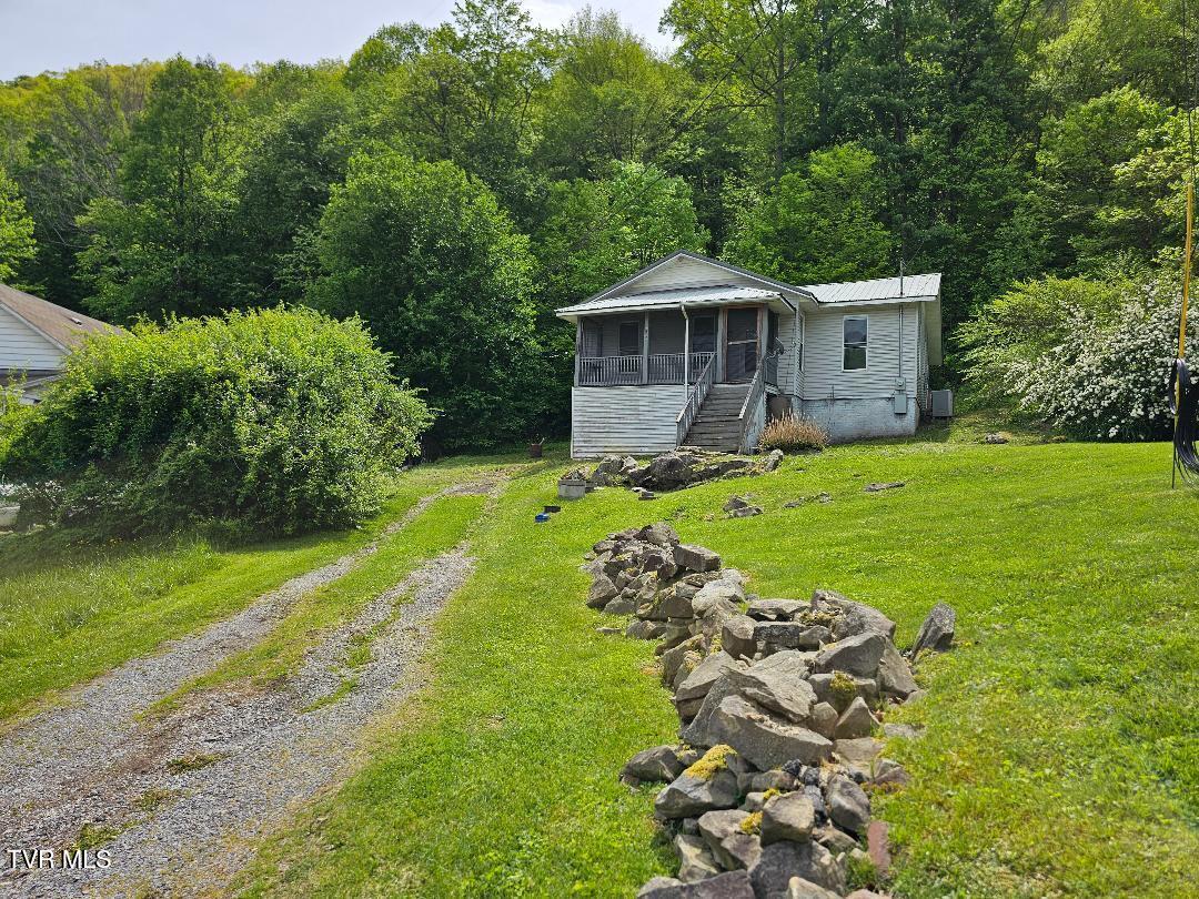 2104 Exeter Road