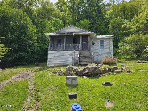 Homes For Sale - 2104 Exeter Road<br/> Appalachia, VA 24216