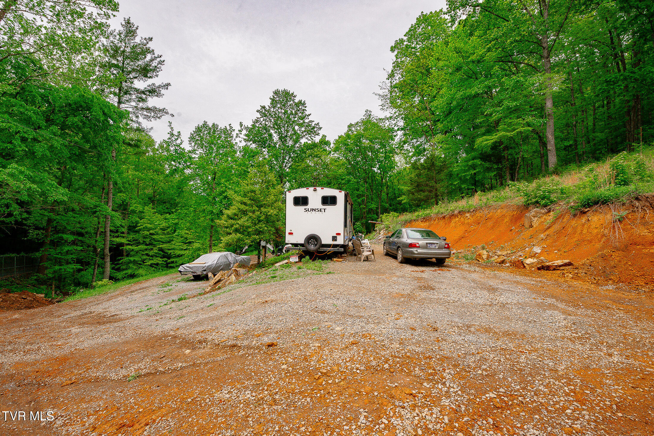 394 Bishop Hollow Road, Elizabethton, Tennessee image 37