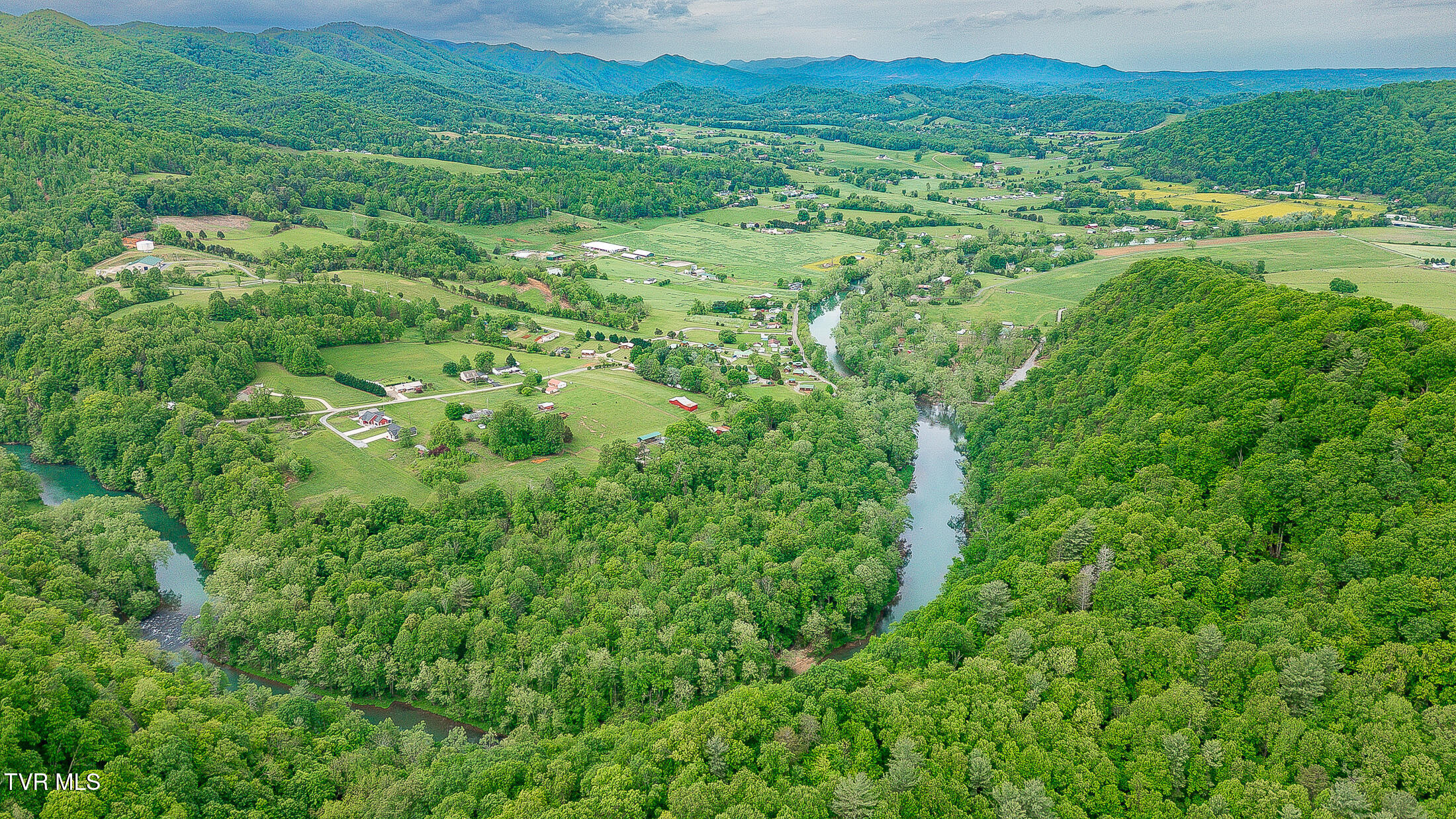394 Bishop Hollow Road, Elizabethton, Tennessee image 46