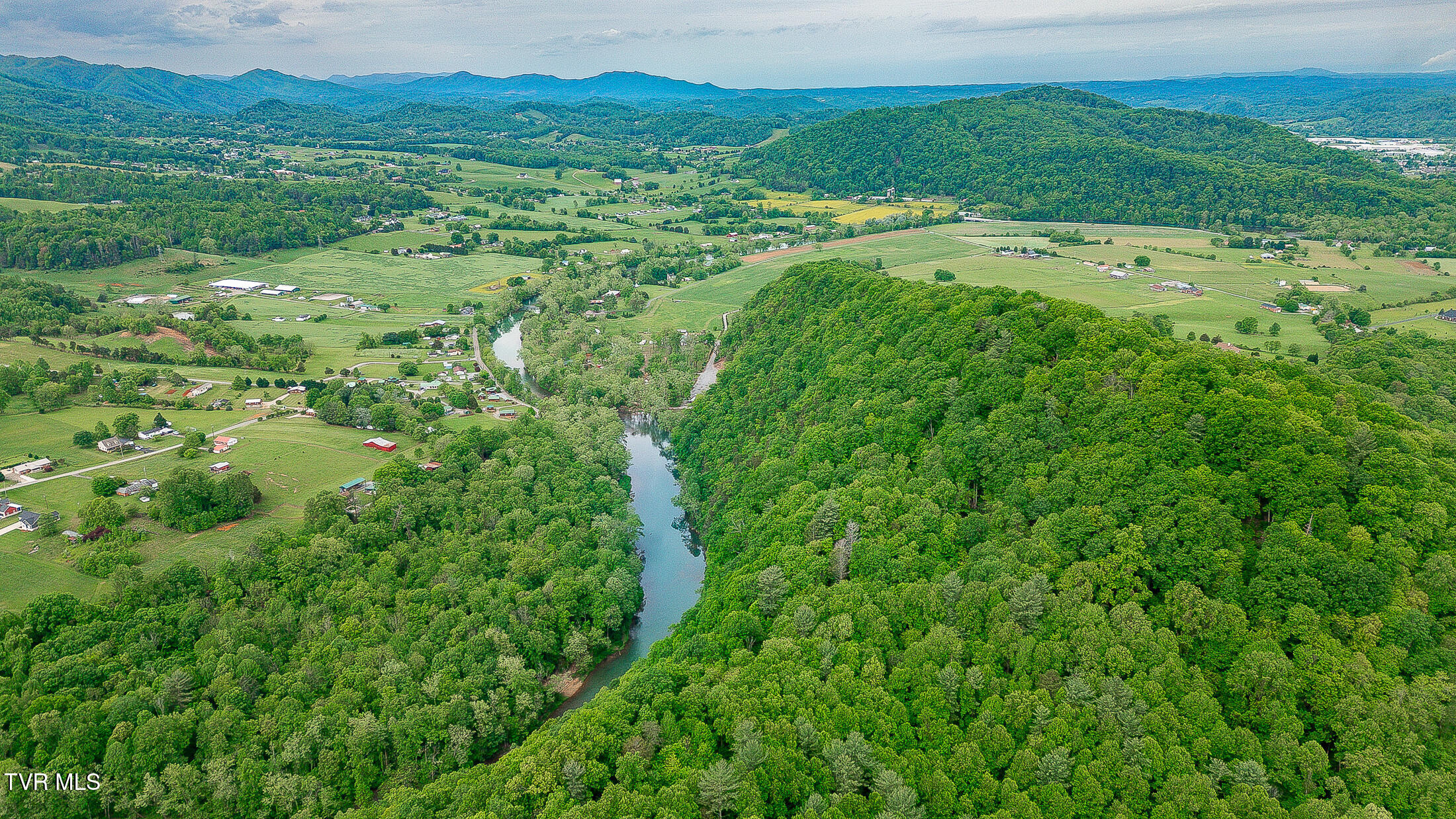 394 Bishop Hollow Road, Elizabethton, Tennessee image 42