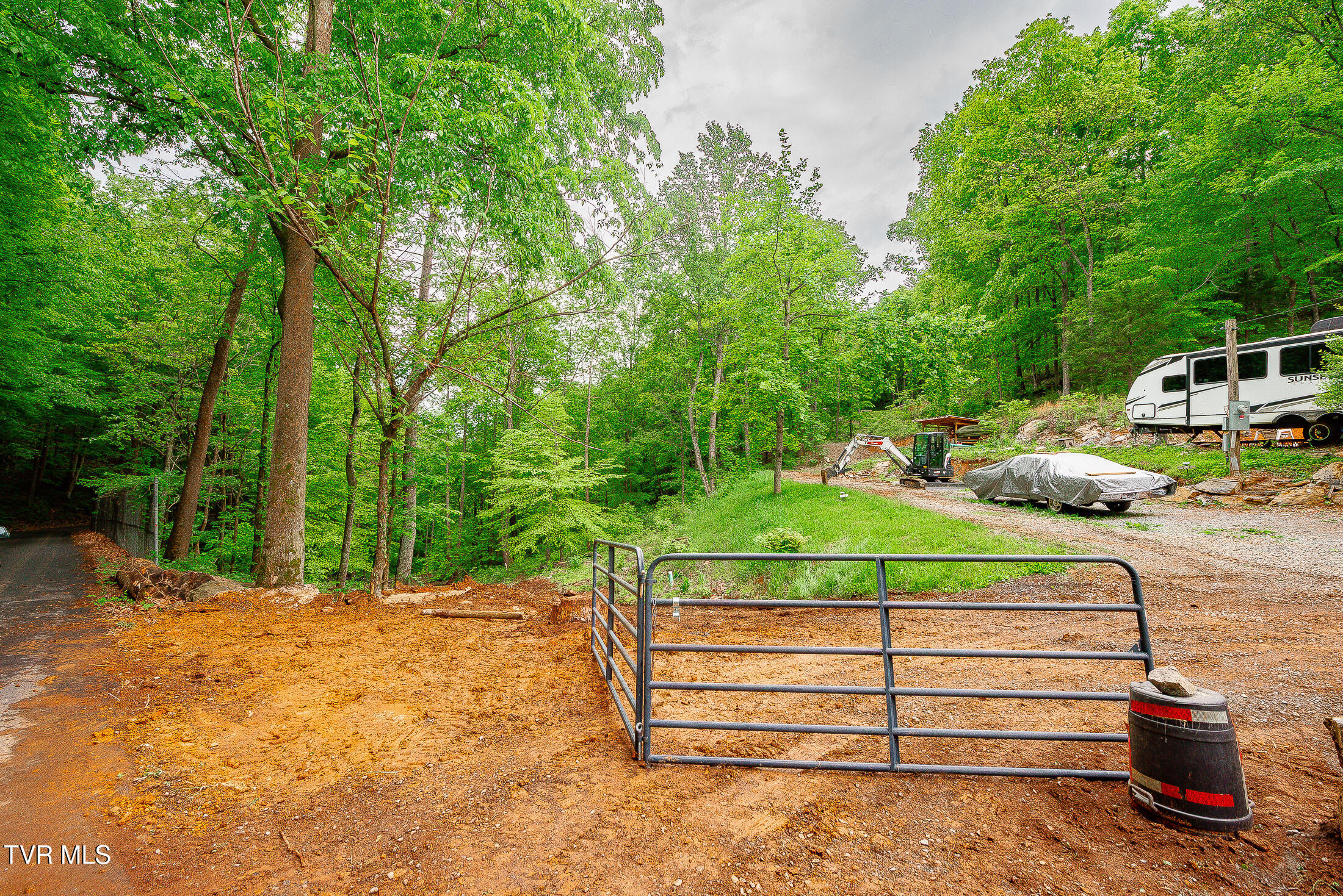 394 Bishop Hollow Road, Elizabethton, Tennessee image 35