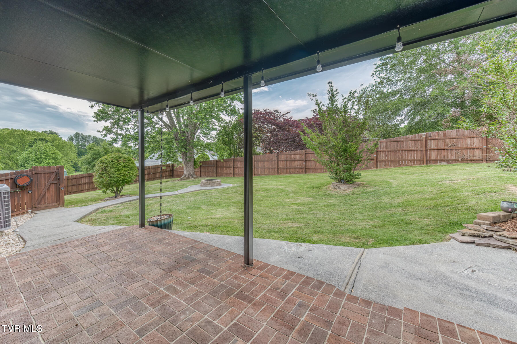 115 Dover Lane, Bristol, Tennessee image 36