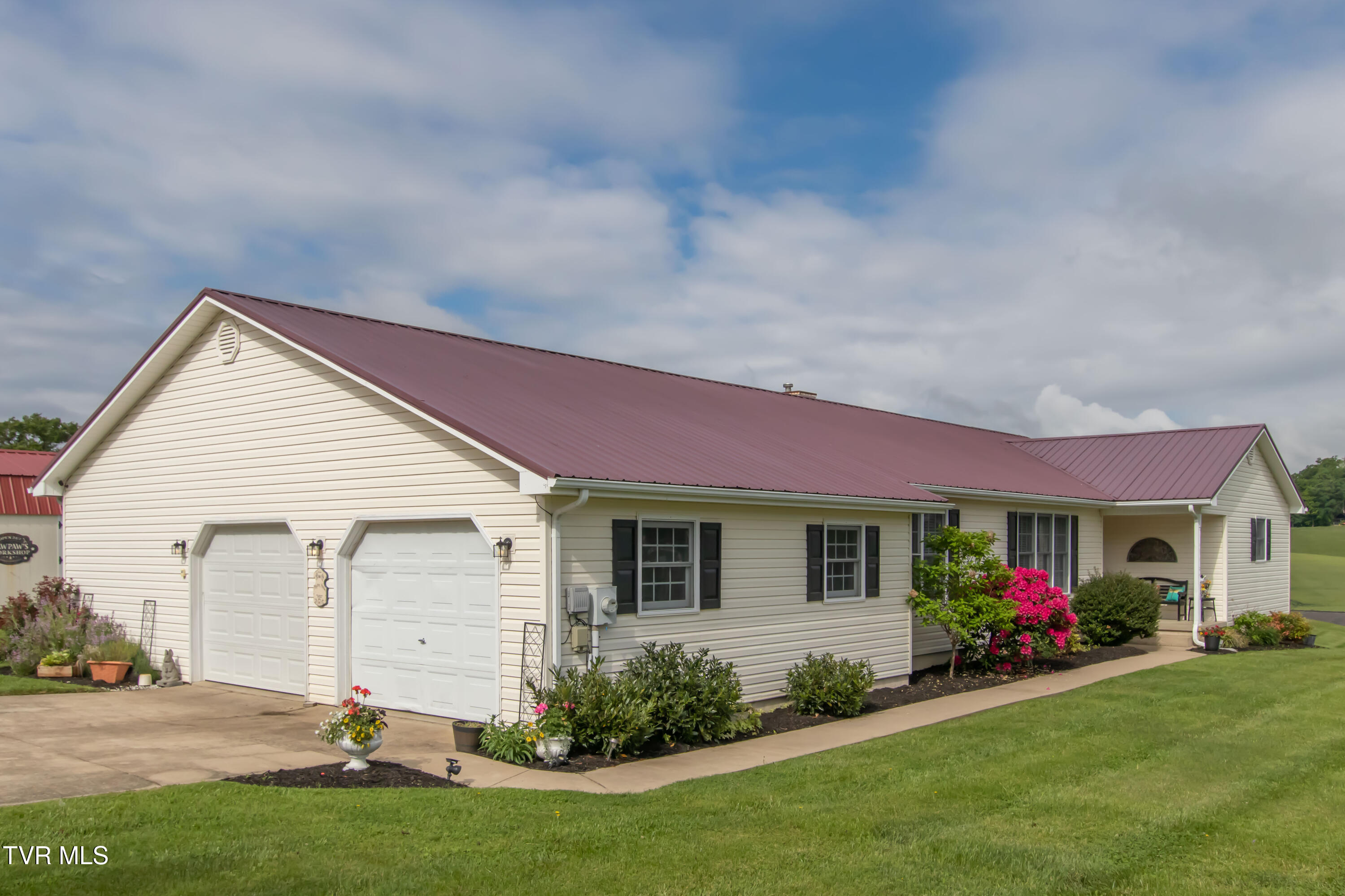 120 Greendale Court, Elizabethton, Tennessee image 2