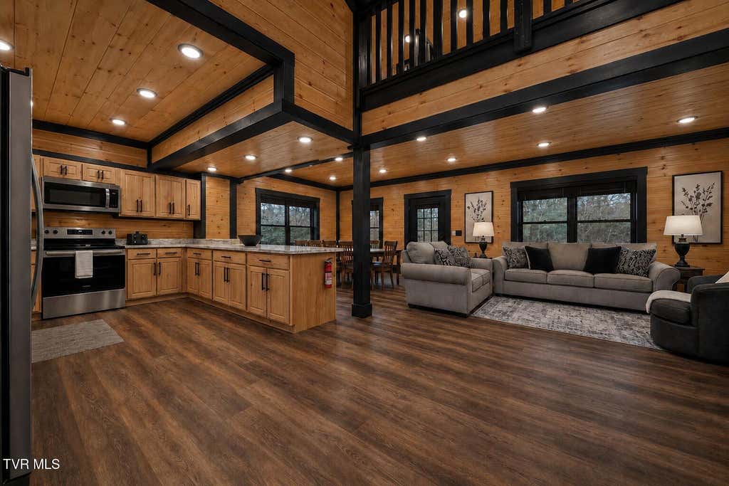Photo of 1523 Rainbow Ridge Way, Sevierville, TN 37862 (MLS # 9998653)