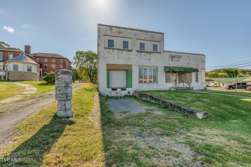 Photo of 556 Main Street, Marion, VA 24354 (MLS # 9986948)