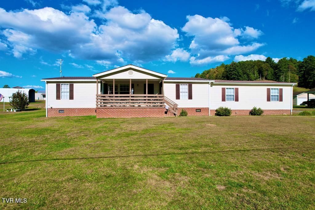 Photo of 17057 Mill Creek Road, Chilhowie, VA 24319 (MLS # 9988173)