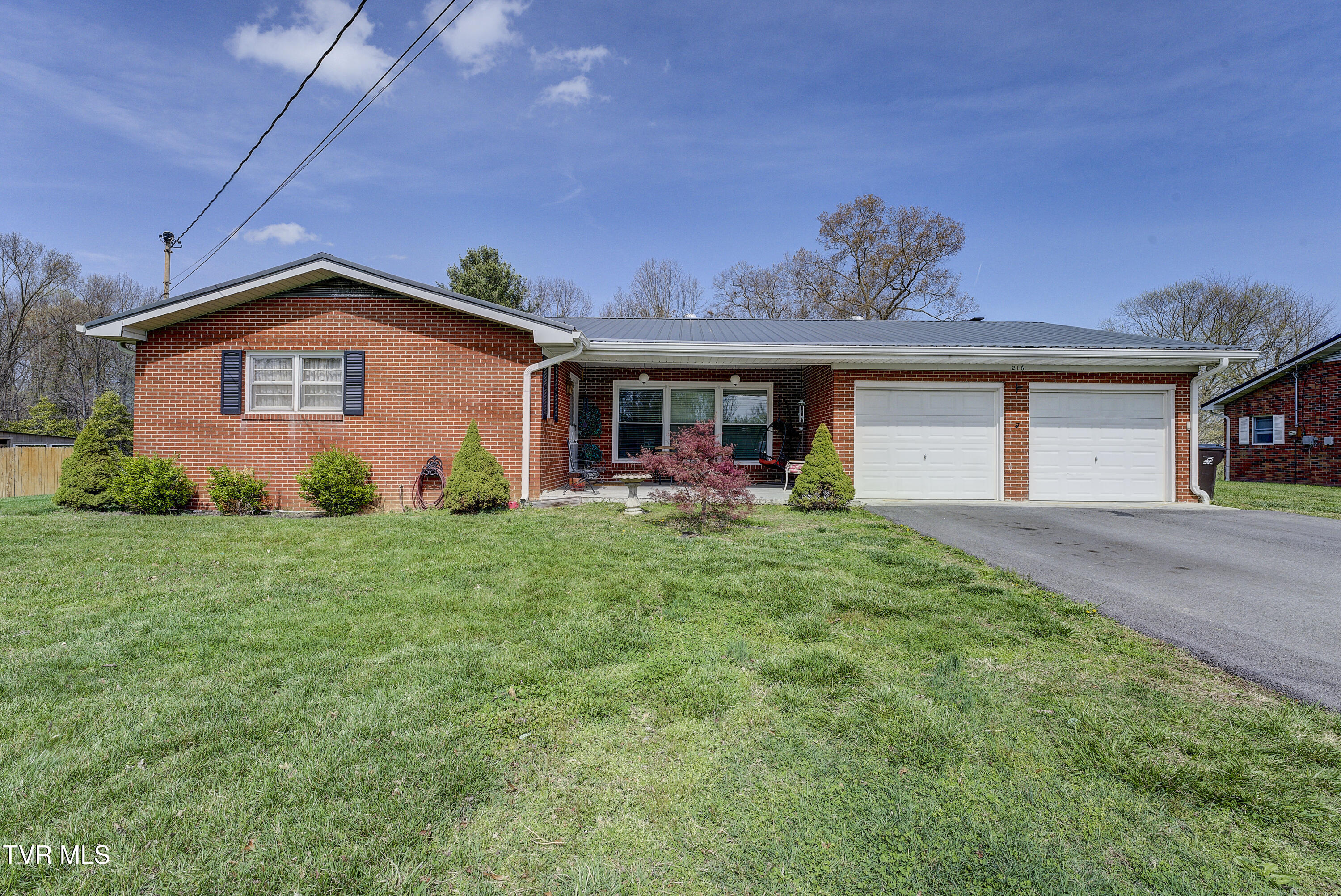 216 Nelson Avenue, Piney Flats, Tennessee image 1