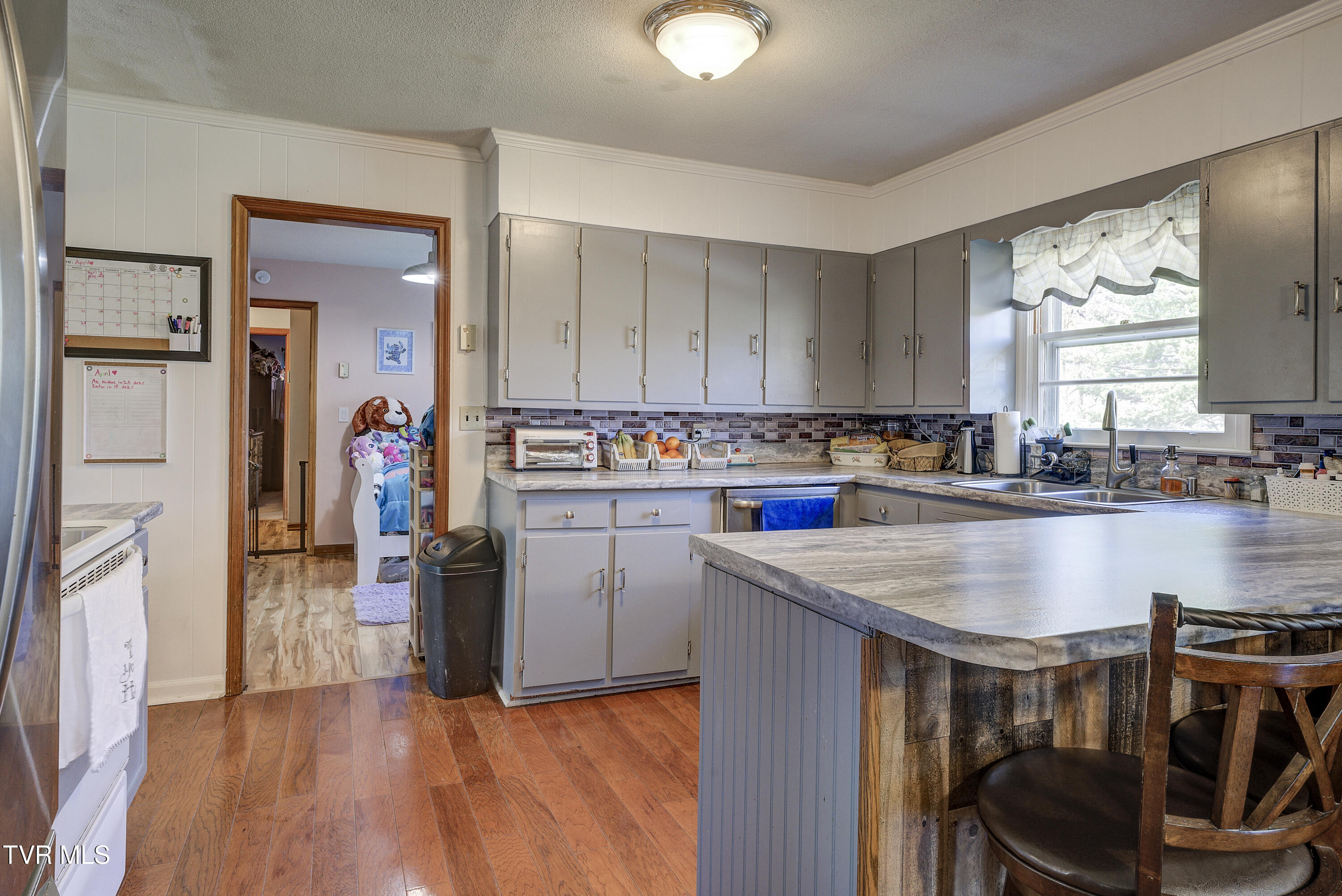 216 Nelson Avenue, Piney Flats, Tennessee image 5
