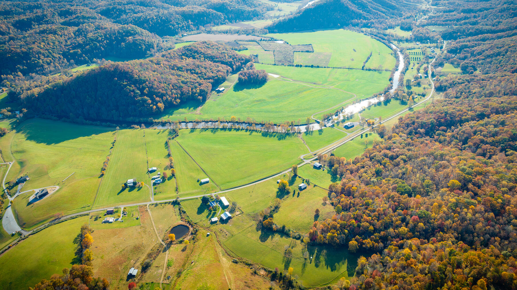7456 A P Carter Highway, Hiltons, Virginia image 46