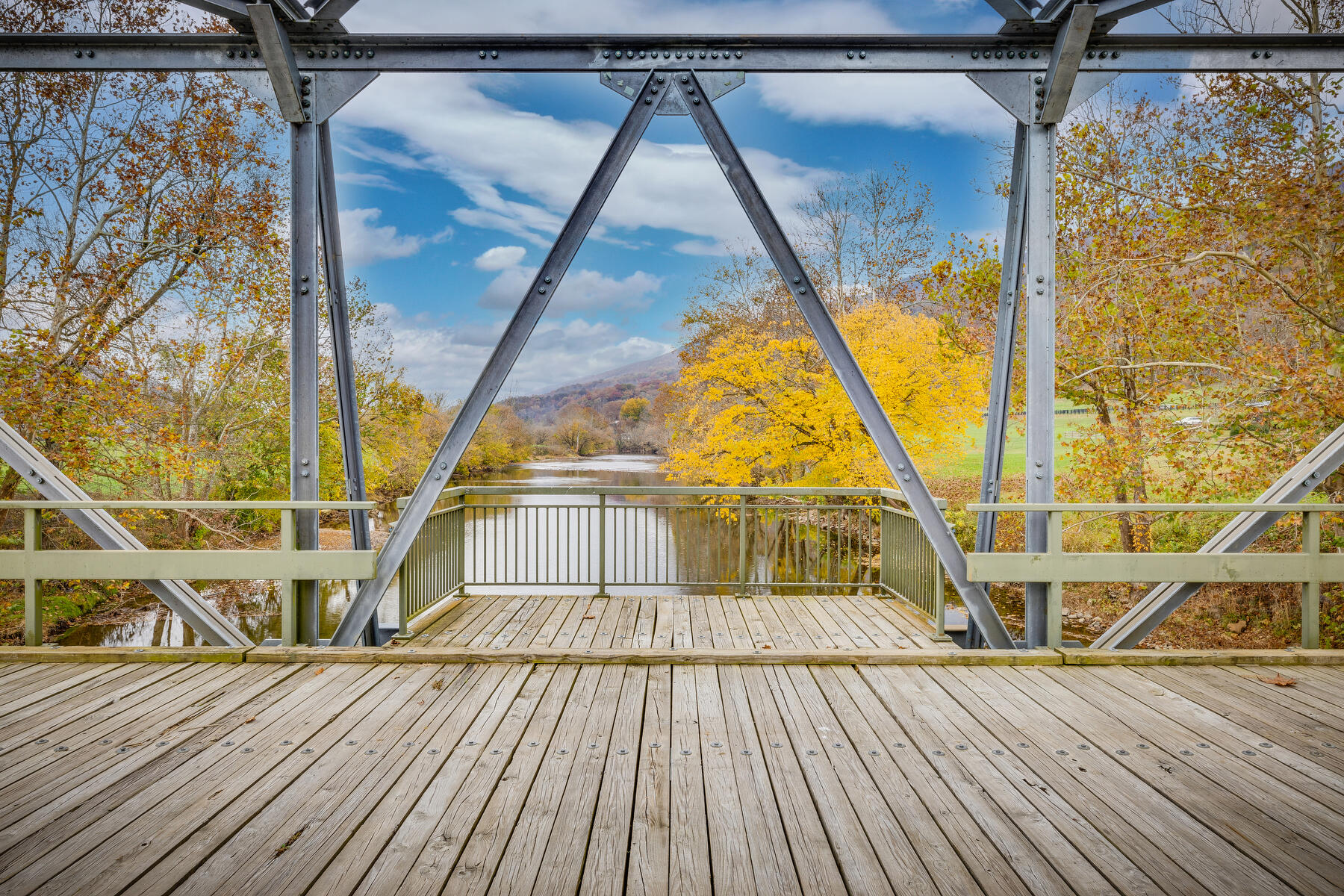 7456 A P Carter Highway, Hiltons, Virginia image 11