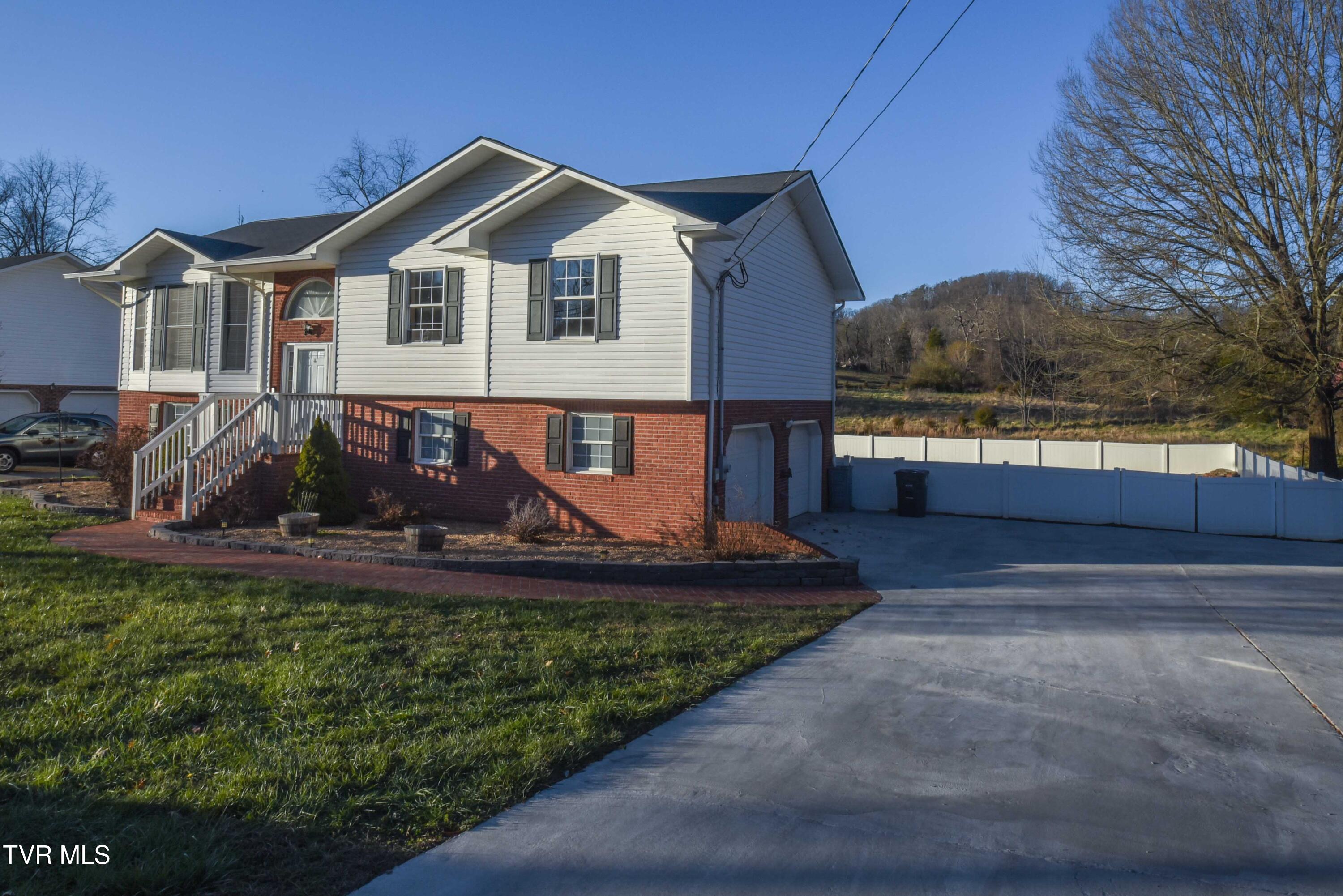 104 Mountain View Drive, Mount Carmel, Tennessee image 37