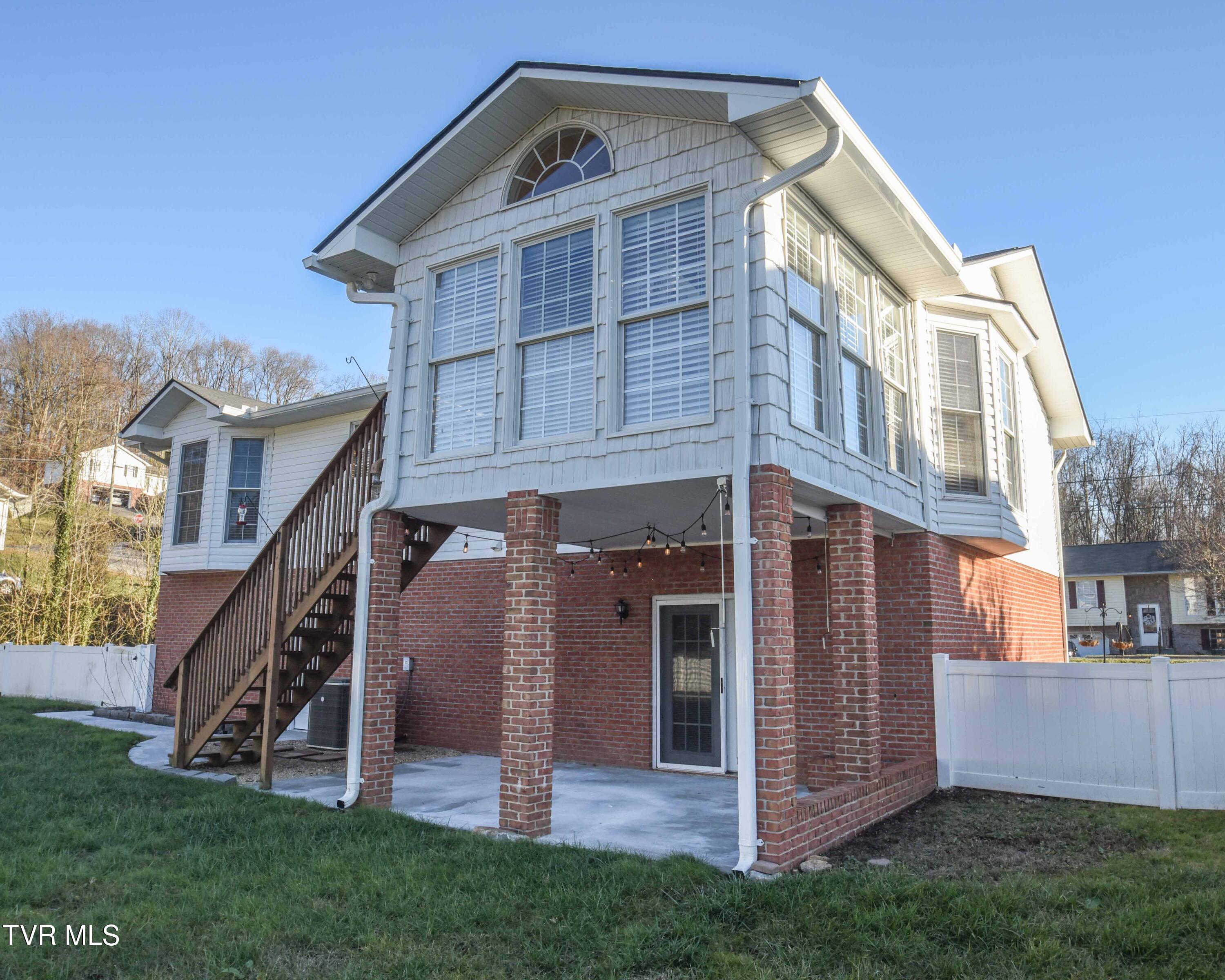 104 Mountain View Drive, Mount Carmel, Tennessee image 27