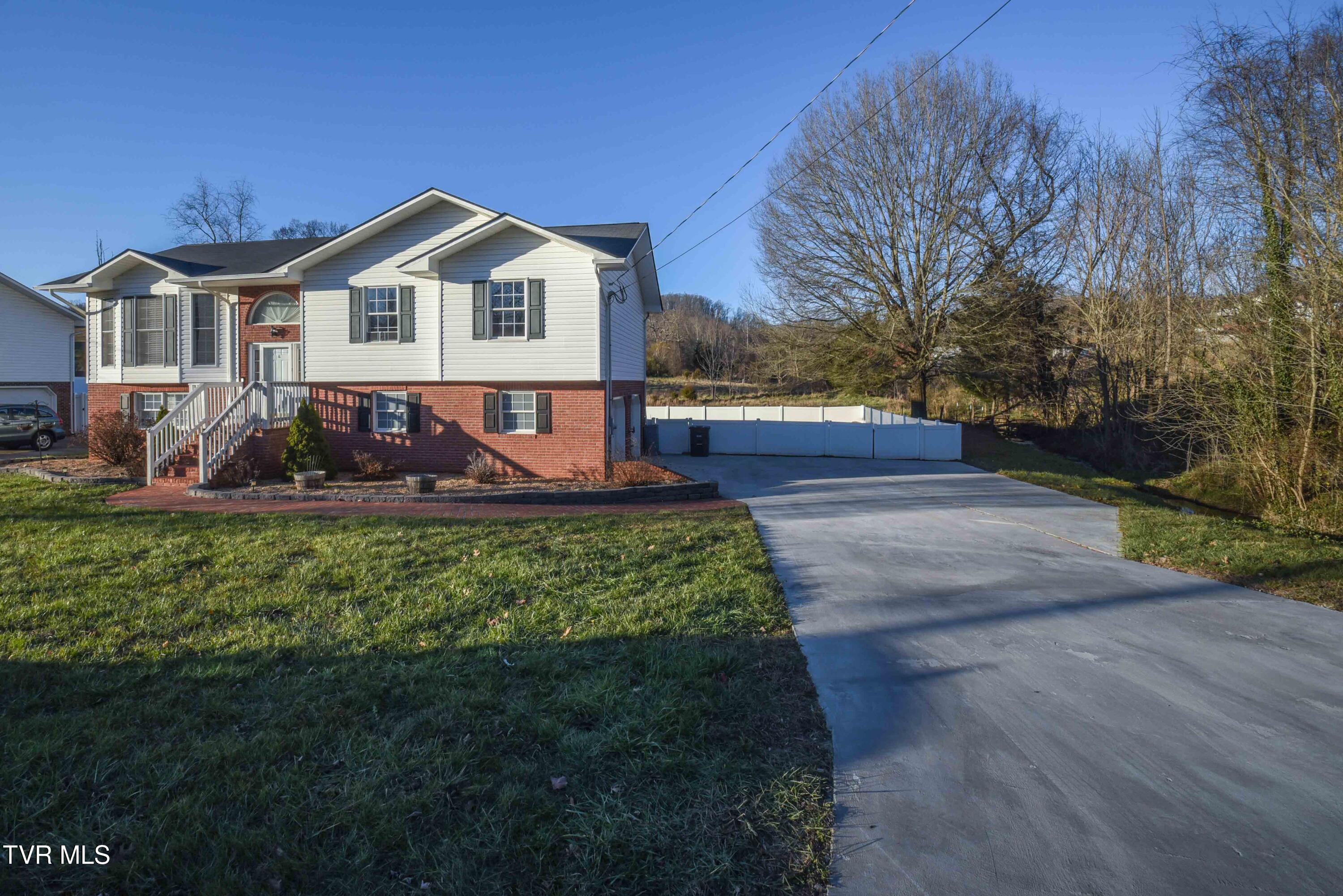 104 Mountain View Drive, Mount Carmel, Tennessee image 36