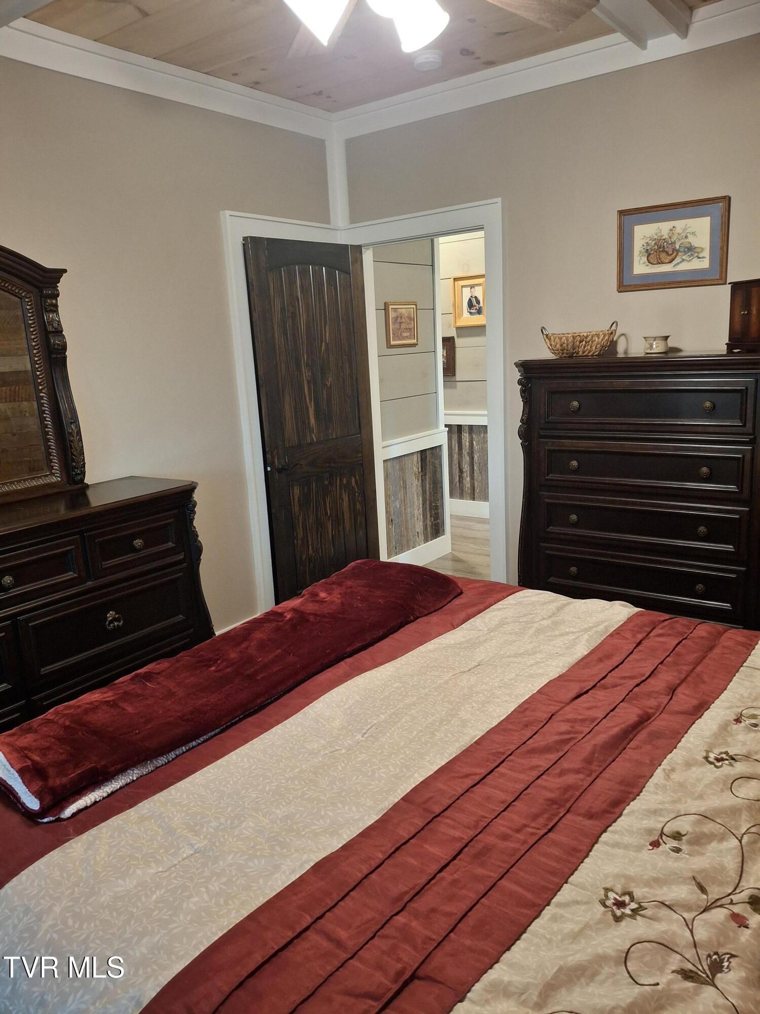 4246 Roan Creek Road, Mountain City, Tennessee image 25