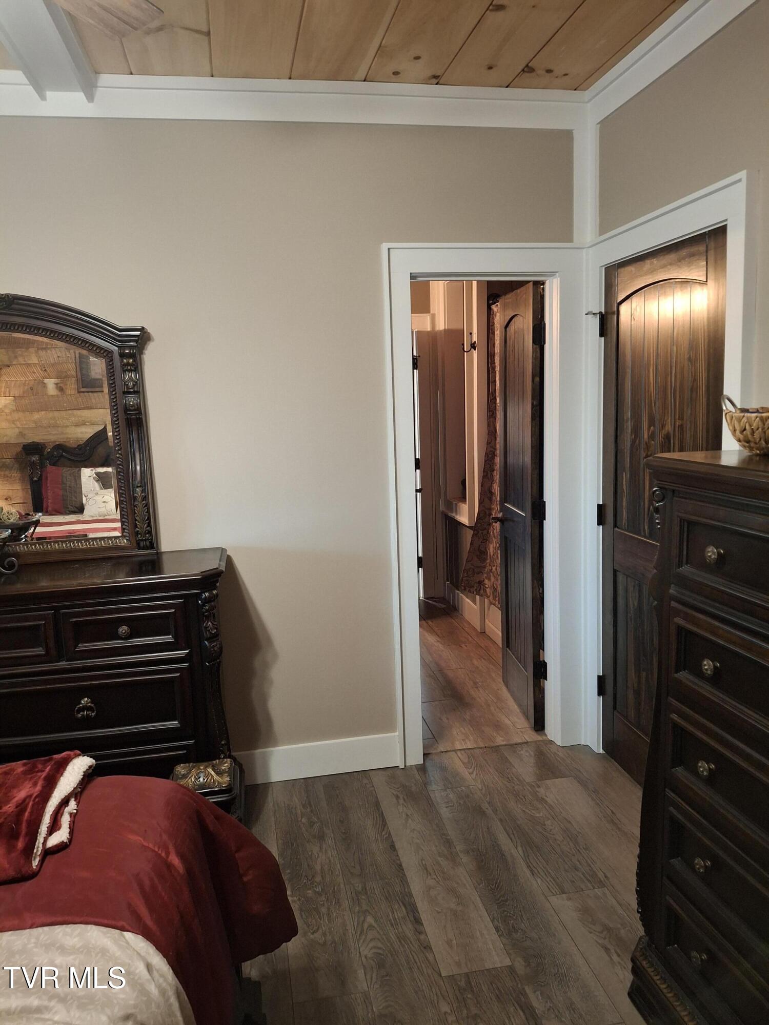 4246 Roan Creek Road, Mountain City, Tennessee image 29