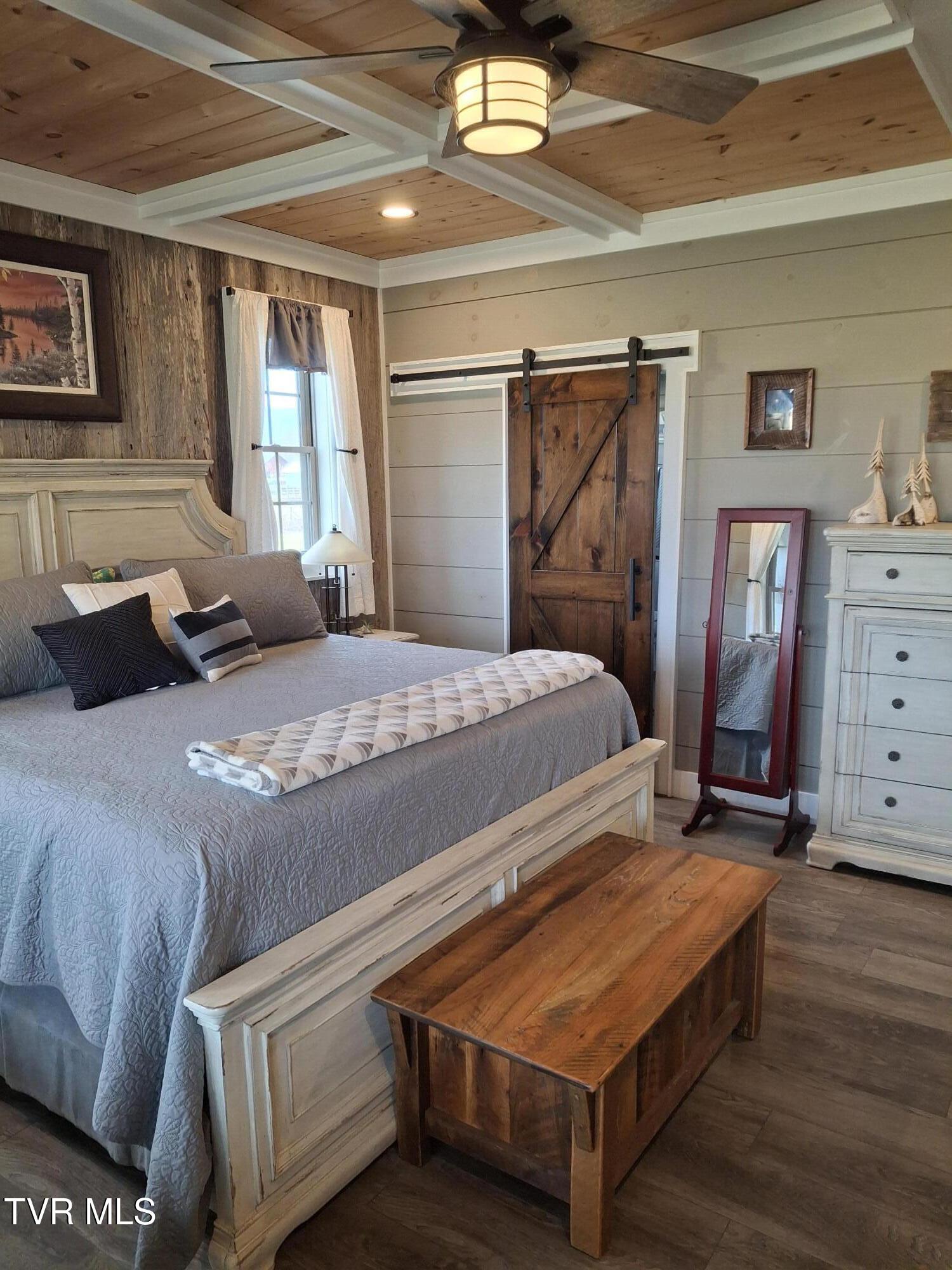 4246 Roan Creek Road, Mountain City, Tennessee image 12