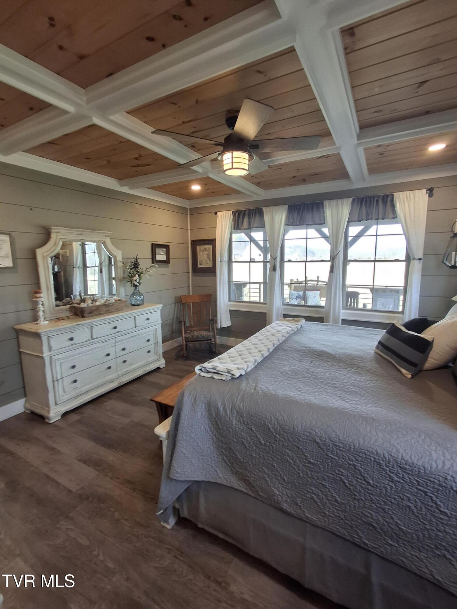 4246 Roan Creek Road, Mountain City, Tennessee image 14